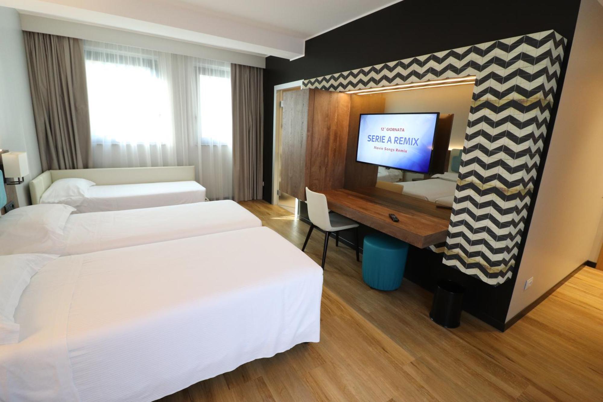 Superior Triple Room