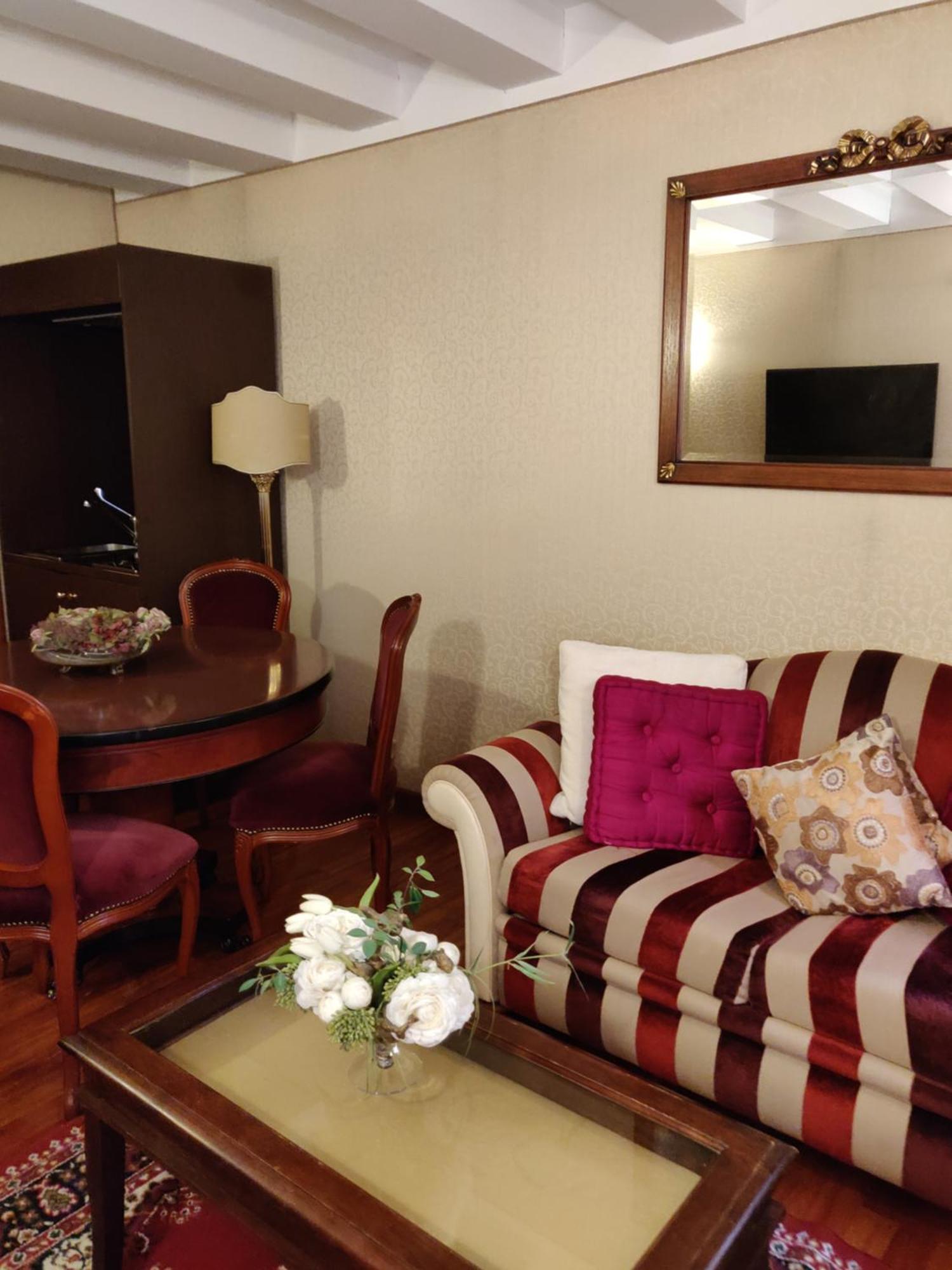 Standard Family Room