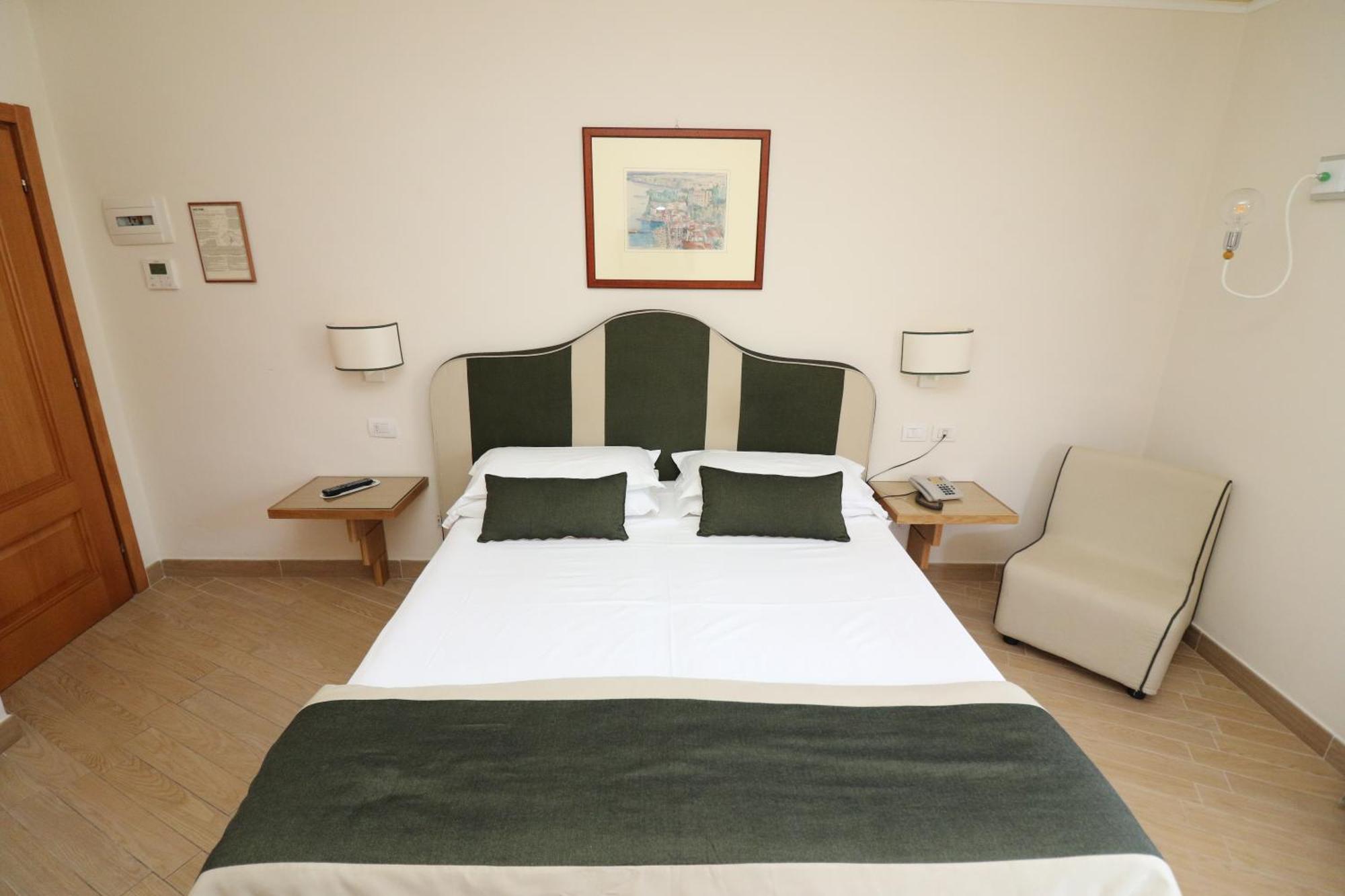 Classic Double Room