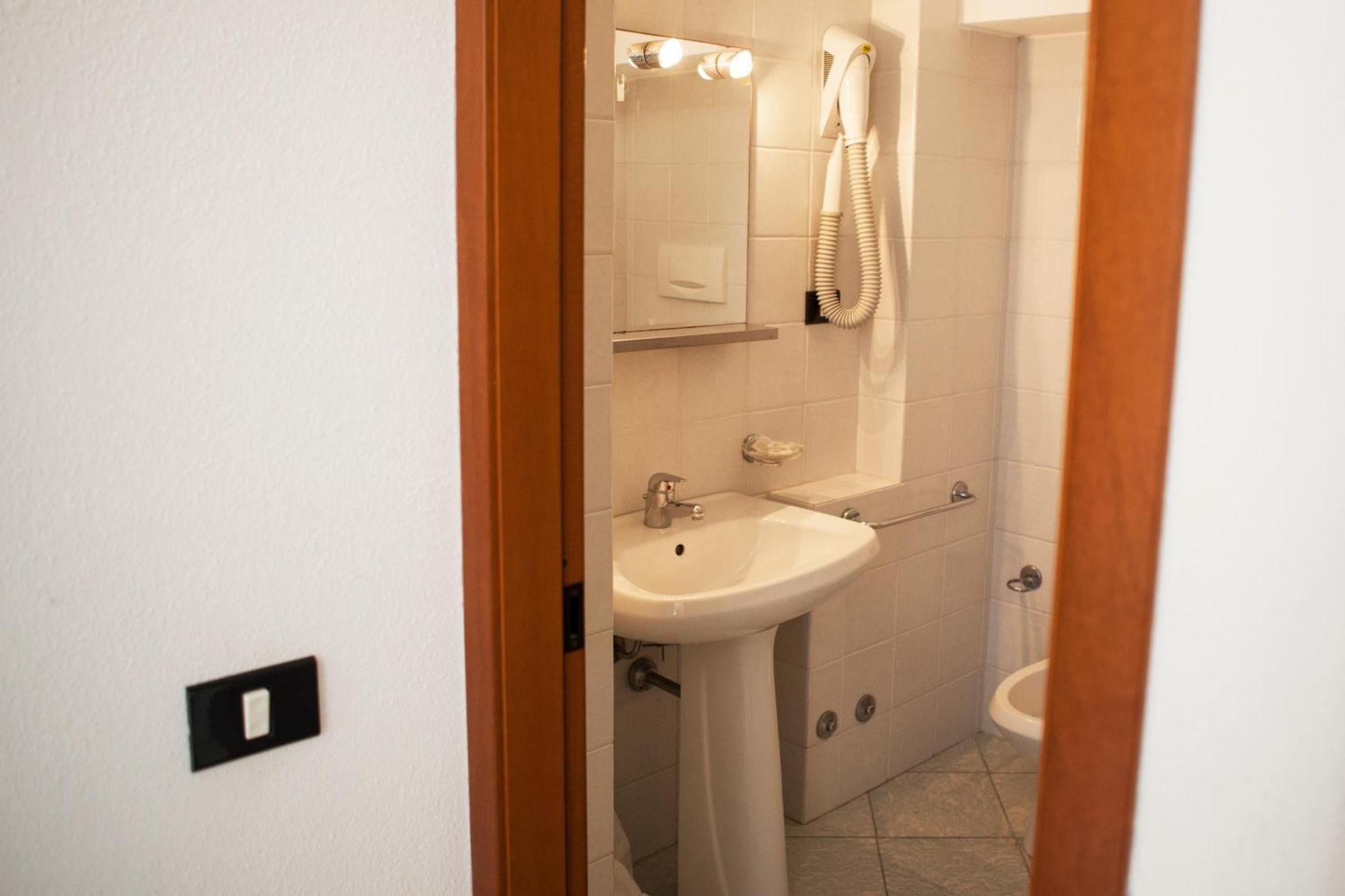 Comfort Double or Twin Room