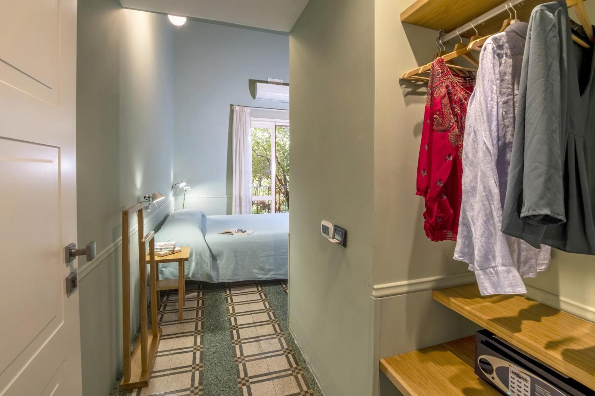 Large Double or Twin Room