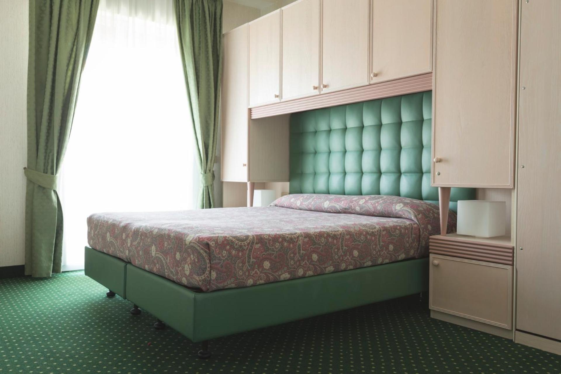 Two Connecting Rooms with Sea View (2 Adults + 2 Children),1209553015:JPEG