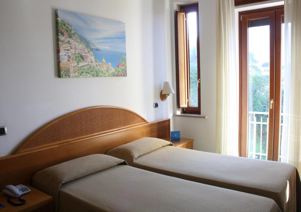 Twin Room Side Sea View