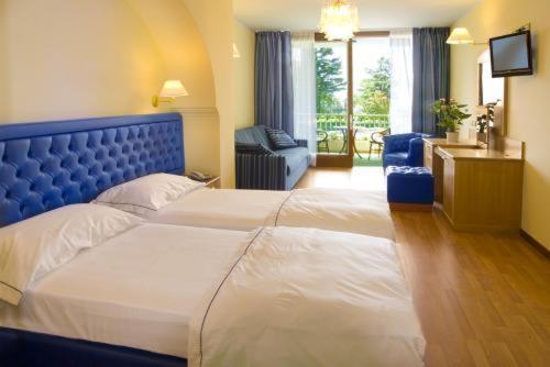 Superior Double Room with Balcony,1105325322:JPEG