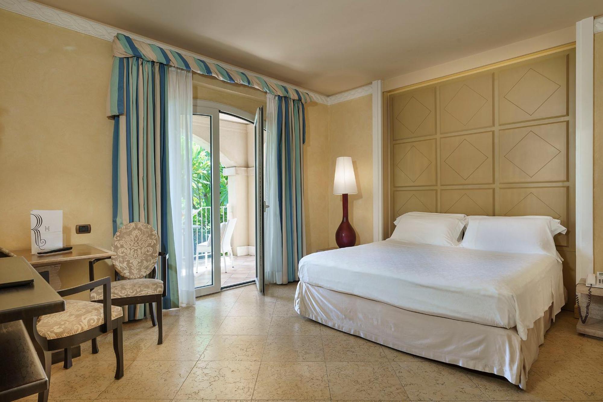 Superior Double or Twin Room Terrace