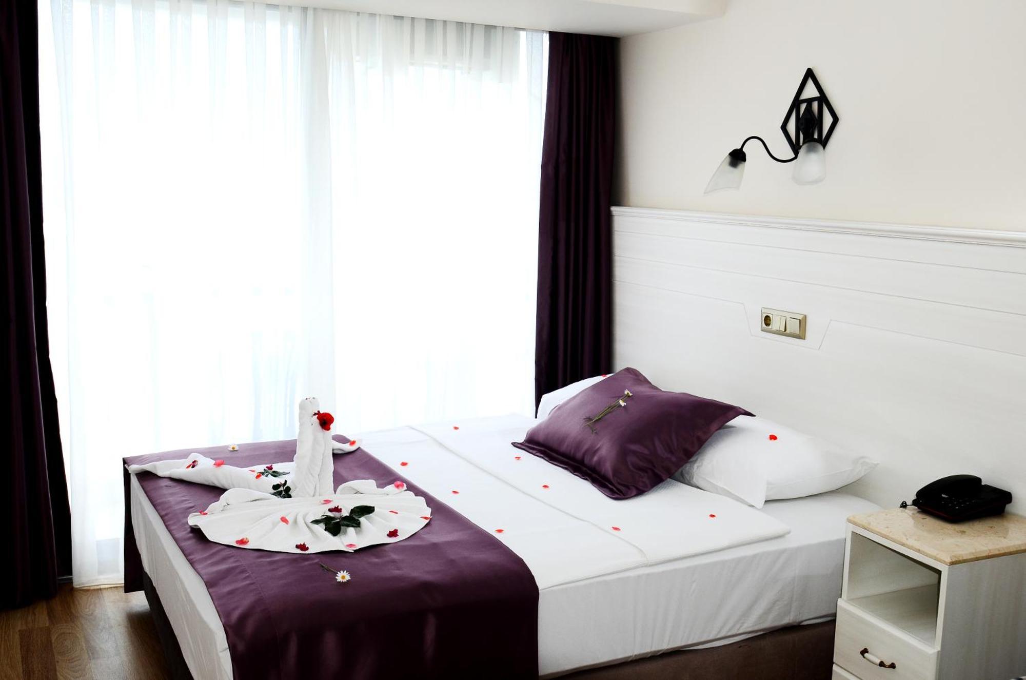 Standard Double Room Sea View