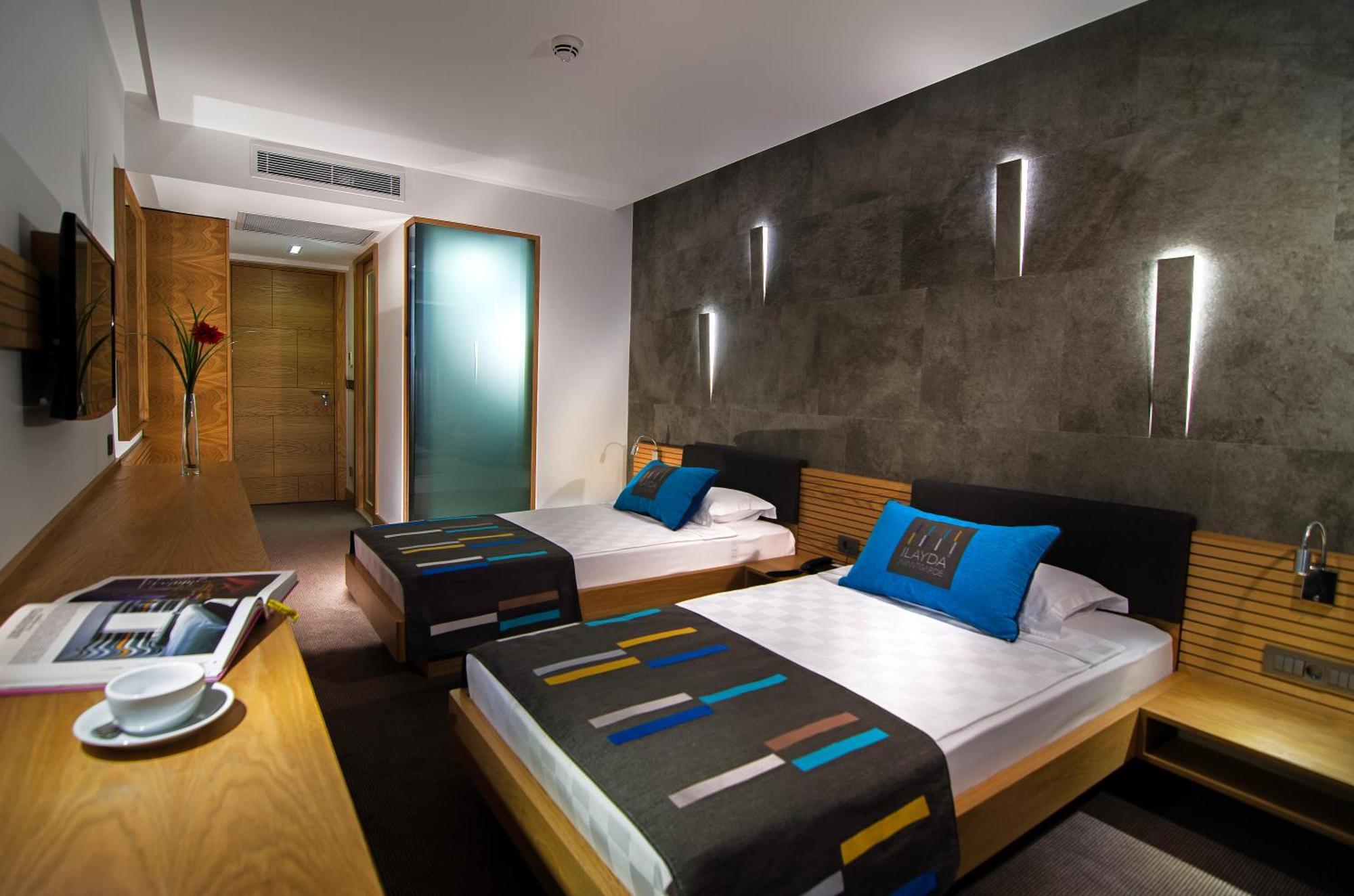 Twin Room City View