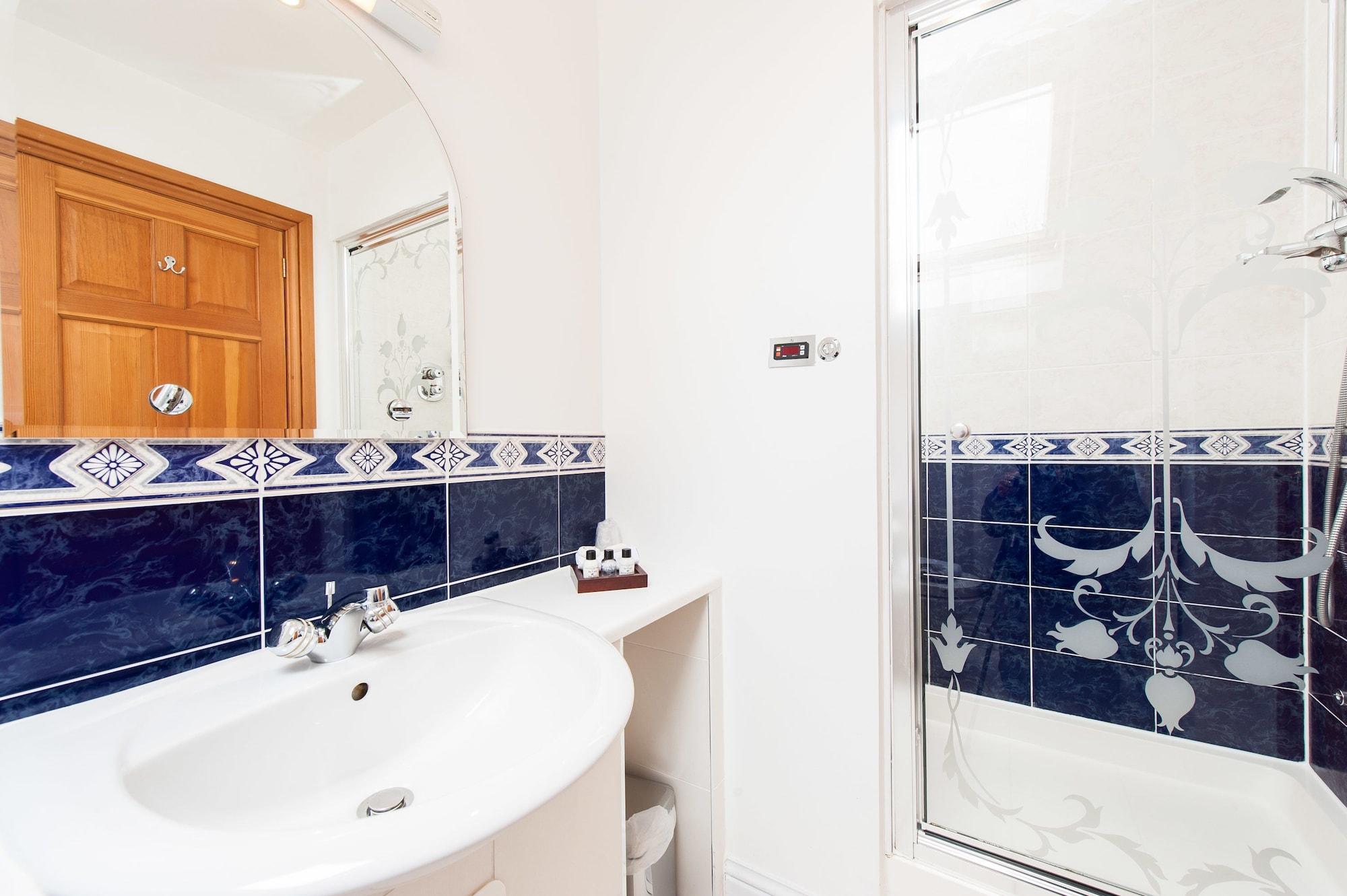 Classic Double or Twin Room