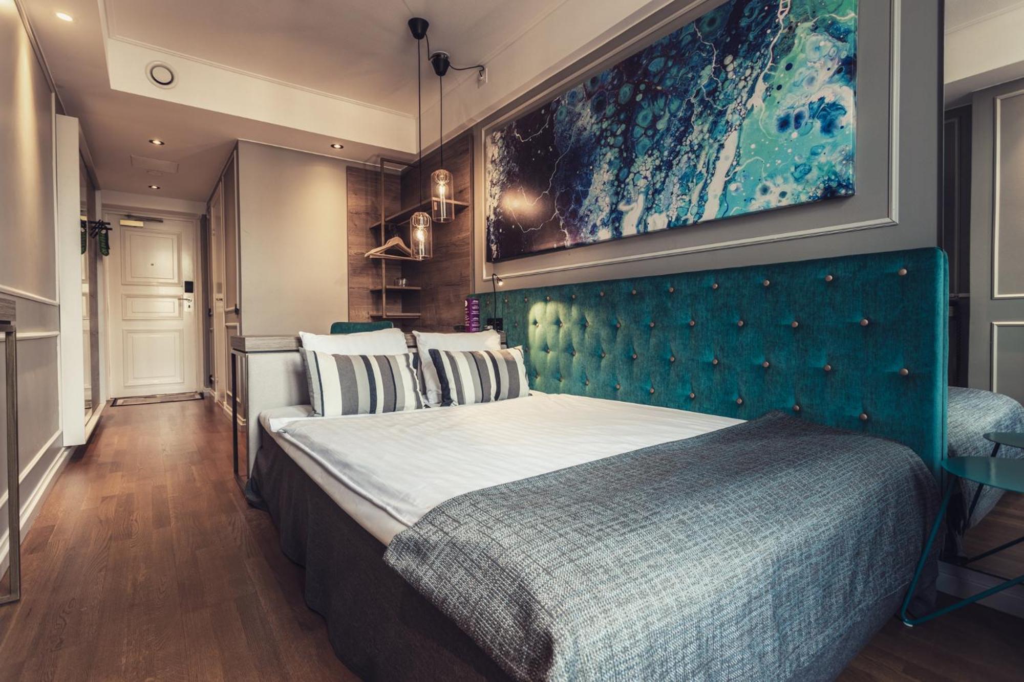 Economy Double Room 140 cm bed
