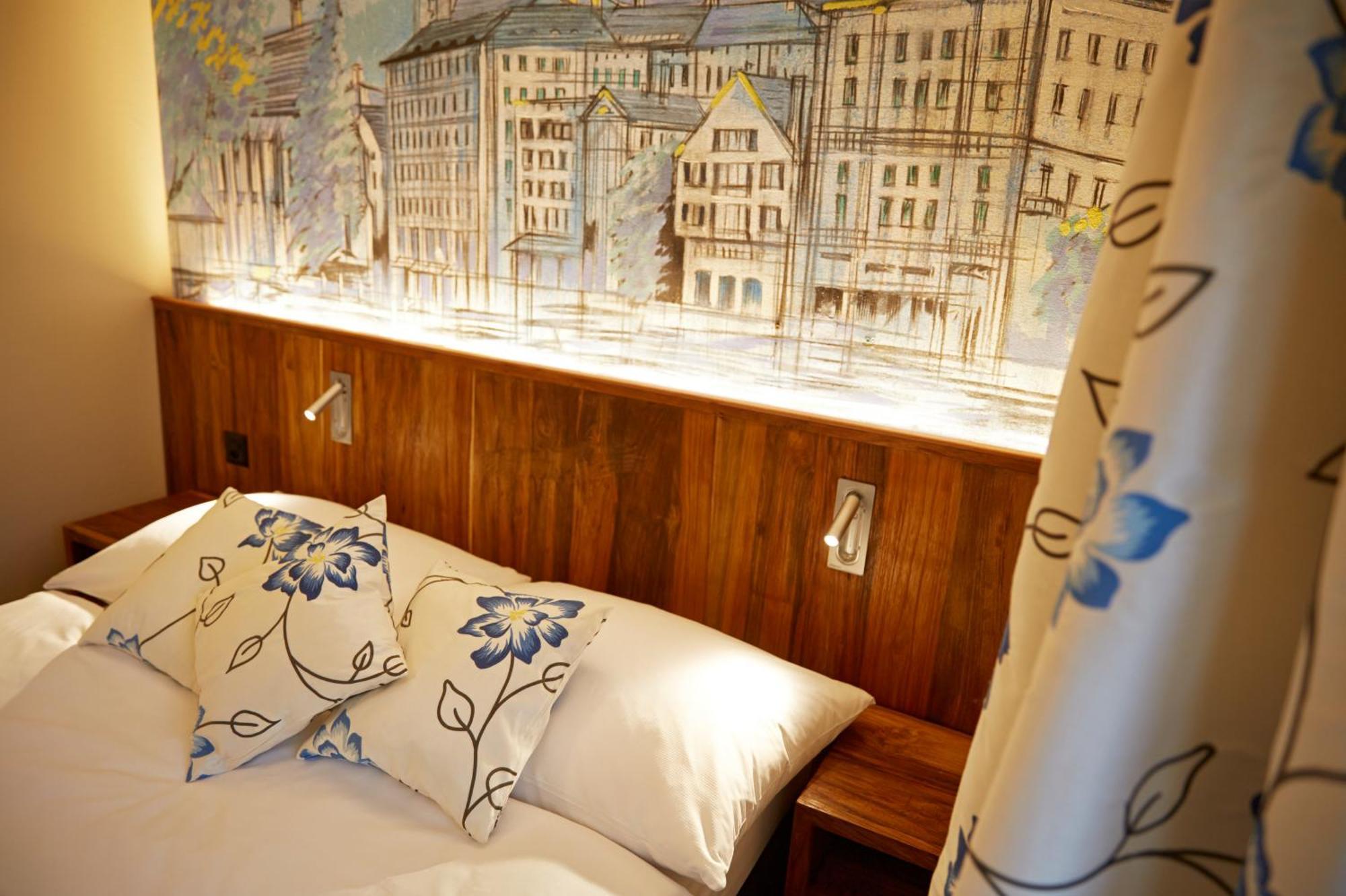 Superior Single Room