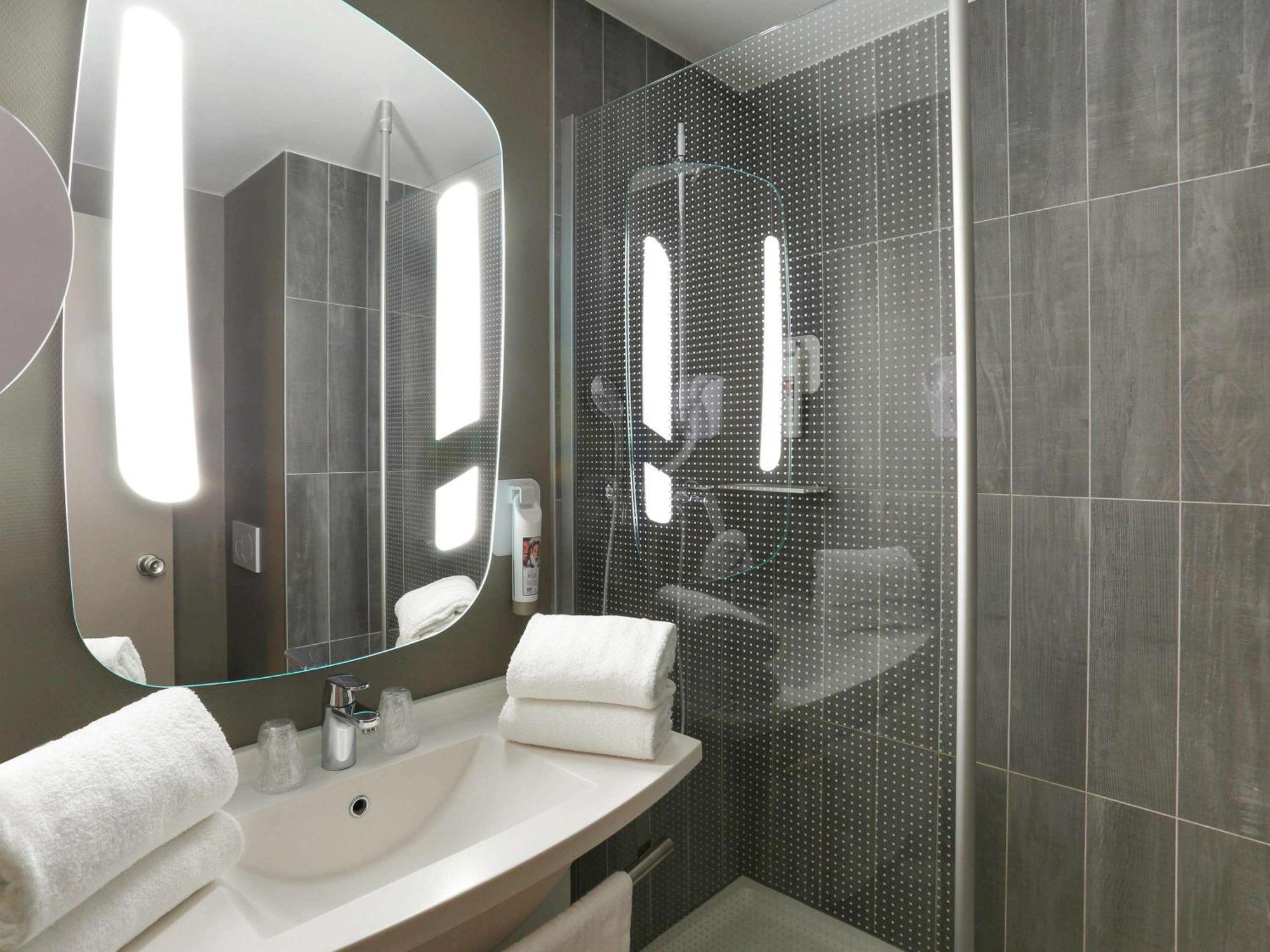 Quarto Duplo Standard