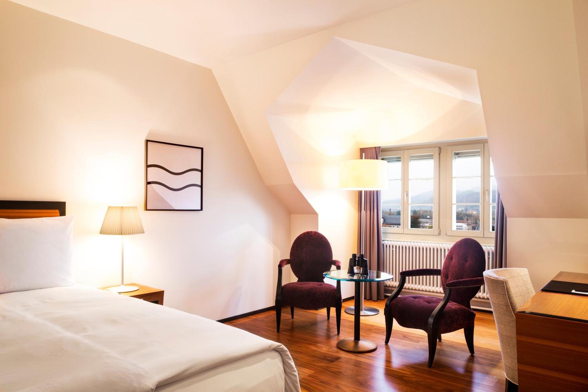 Deluxe Single Room,1678628012:JPEG