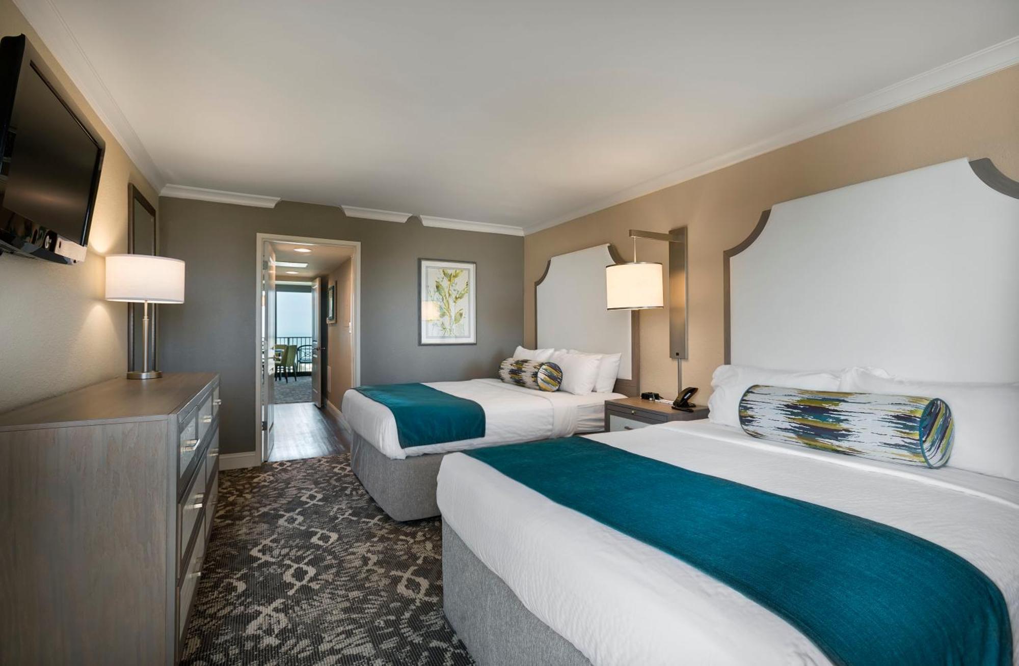 Palms Oceanview One Bedroom Suite