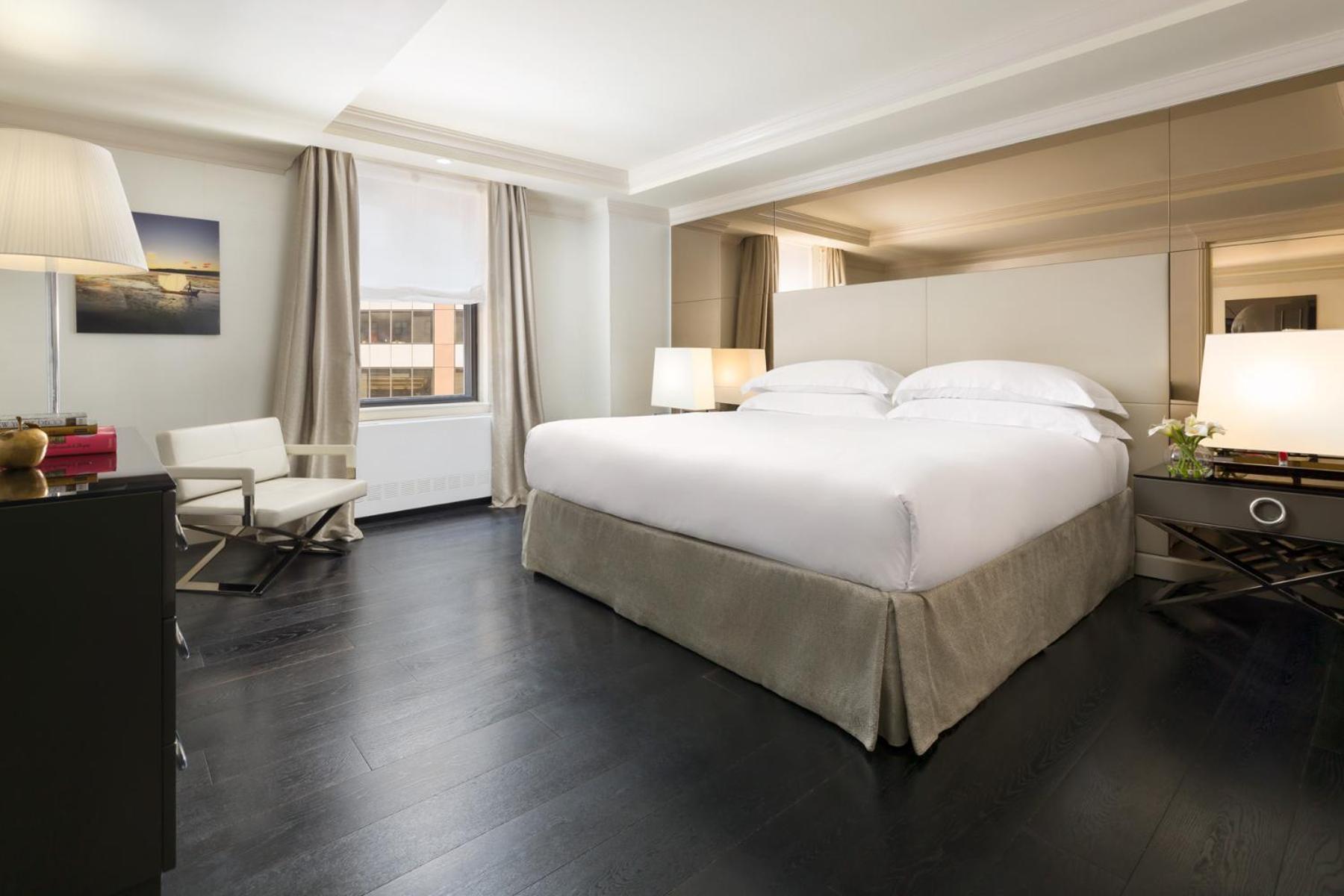 Grand One-Bedroom Suite