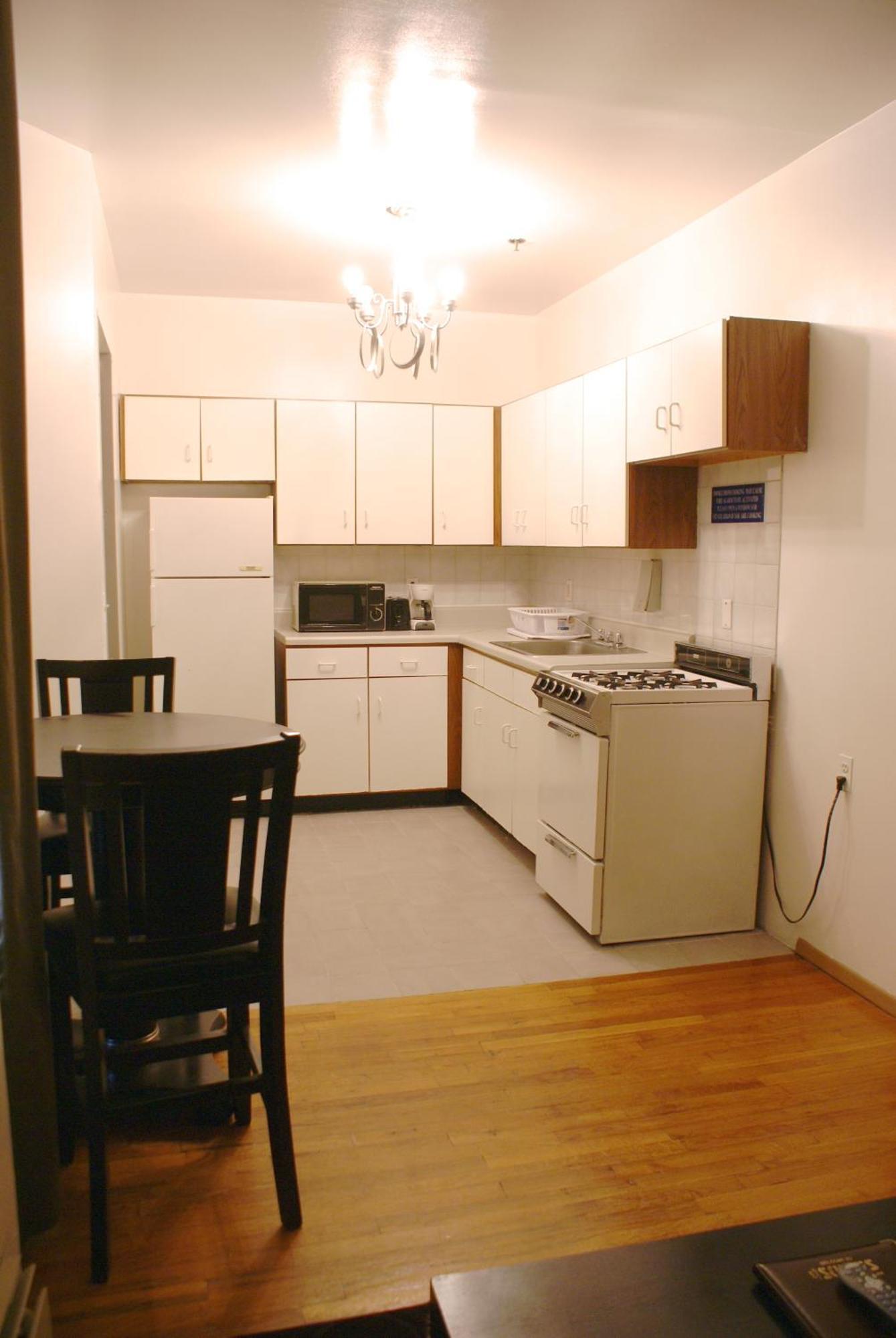 Deluxe One-Bedroom Suite