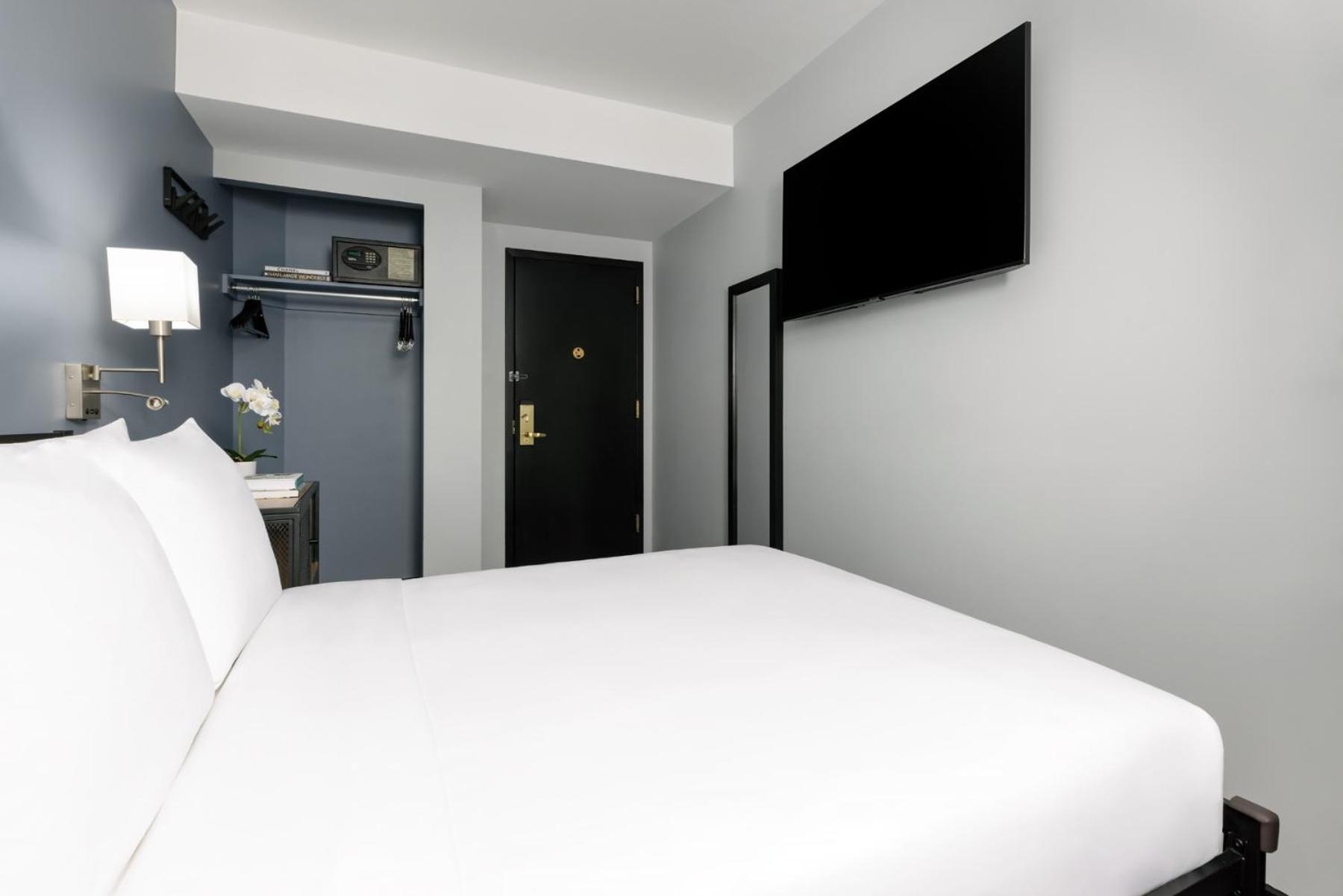 Full Bed