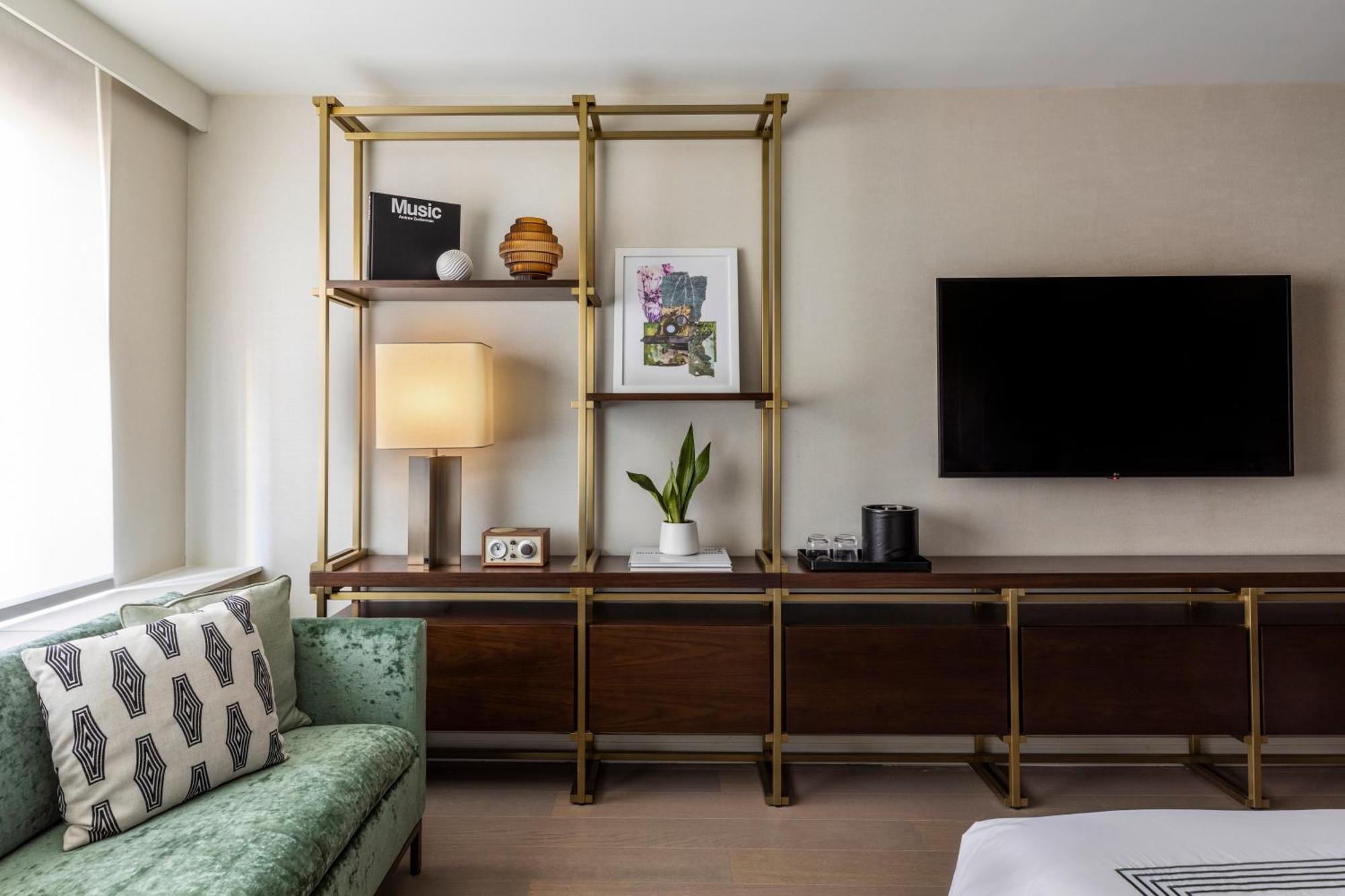 King Room