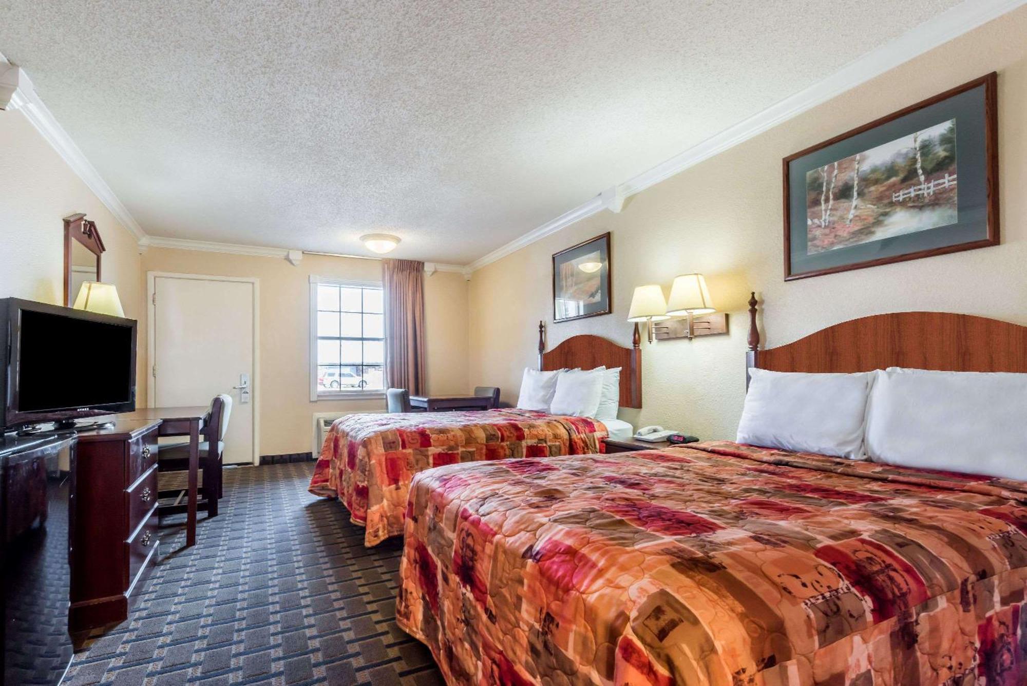 Double Room Two Double Beds Smoking