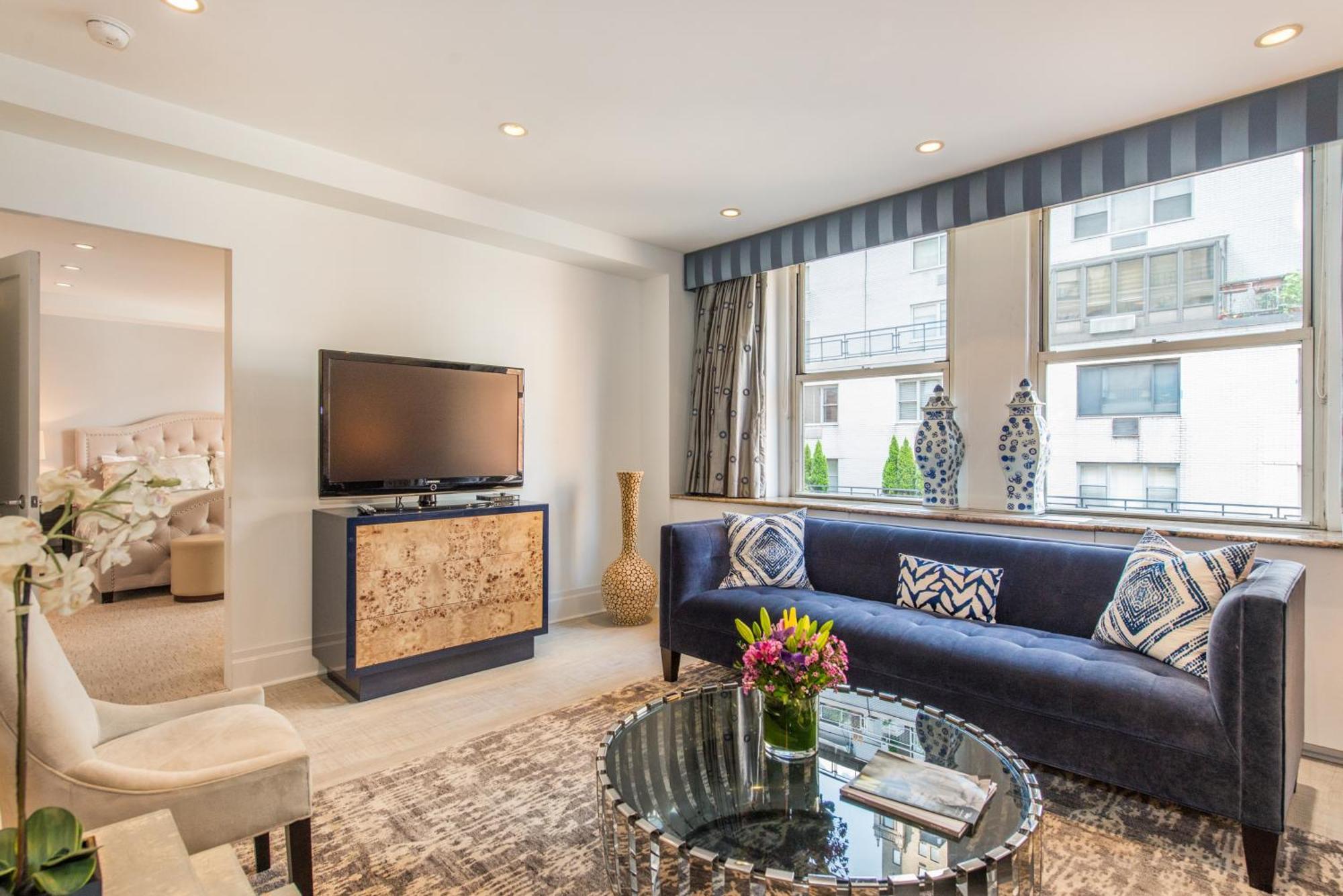 Manhattan Suites