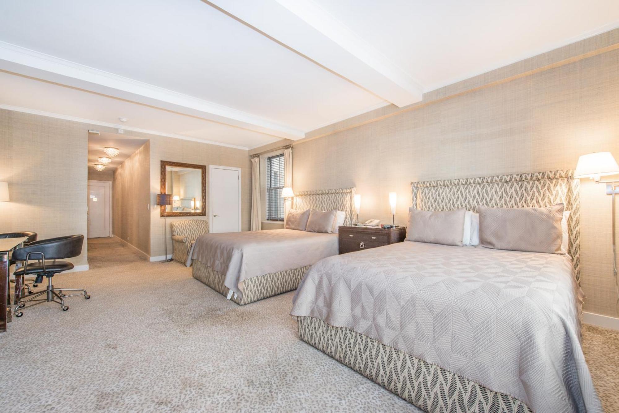 One-Bedroom Suite Two Queen Beds