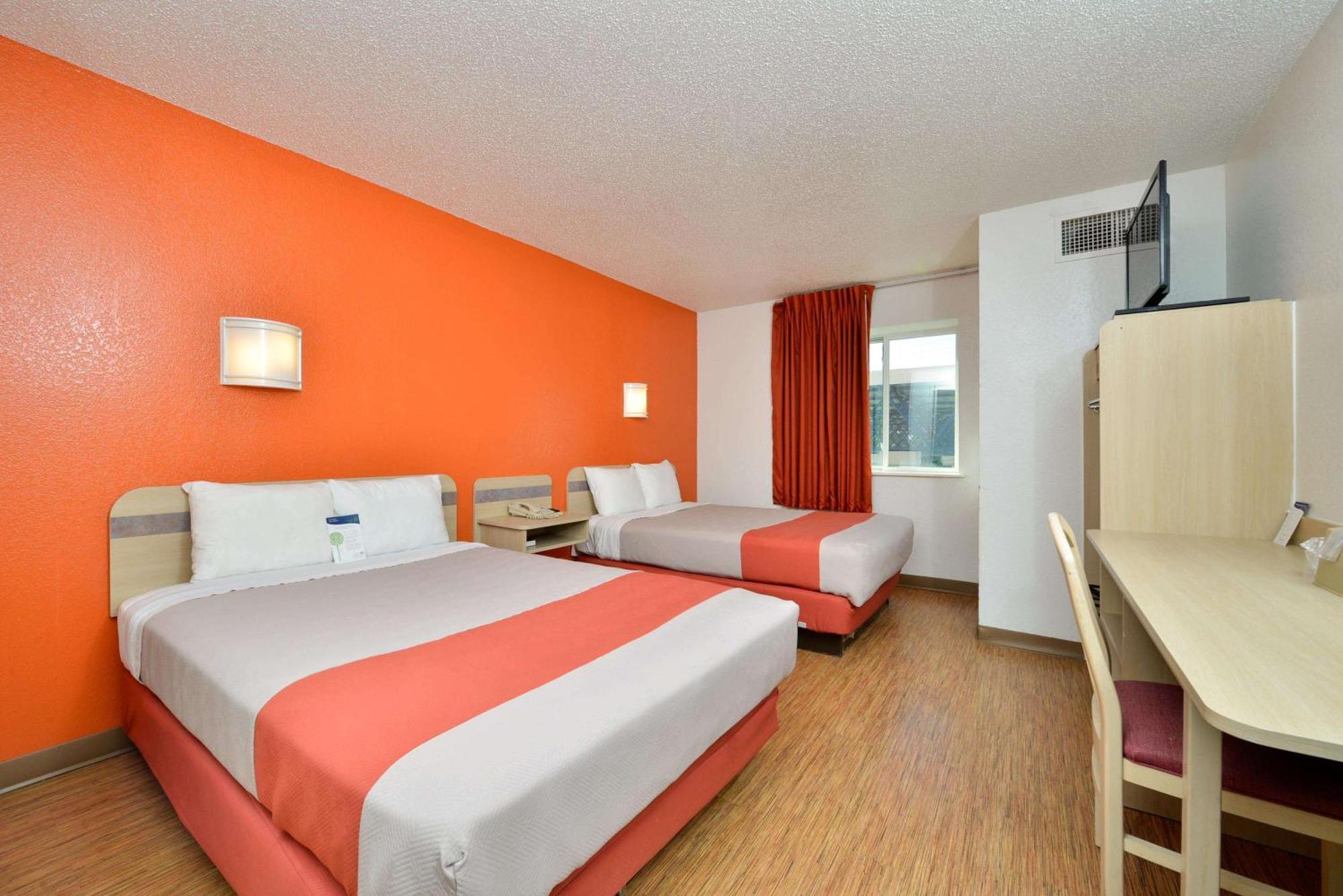 Quadruple Room Non-Smoking
