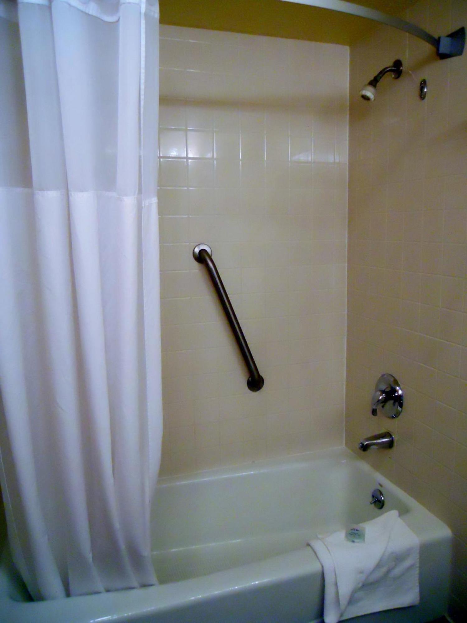 Deluxe King Ocean View,1211119114:JPEG