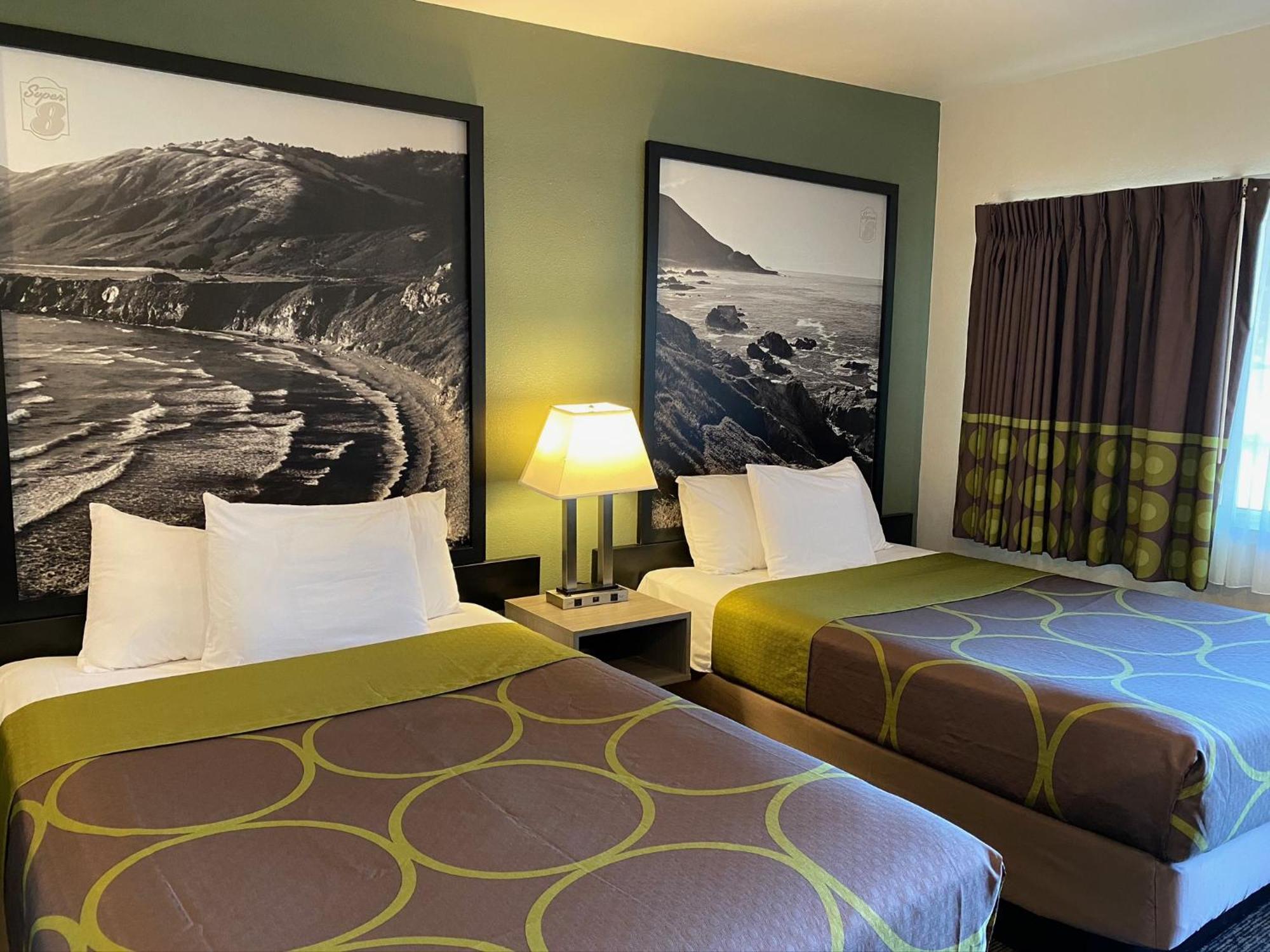 Double Room Two Double Beds Non-Smoking