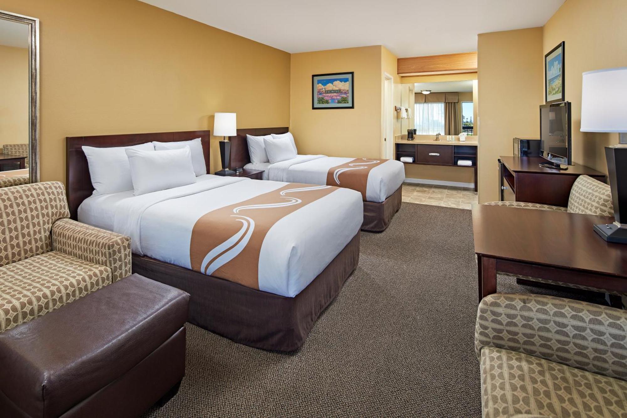 Standard Room 2 Double Beds Non Smoking
