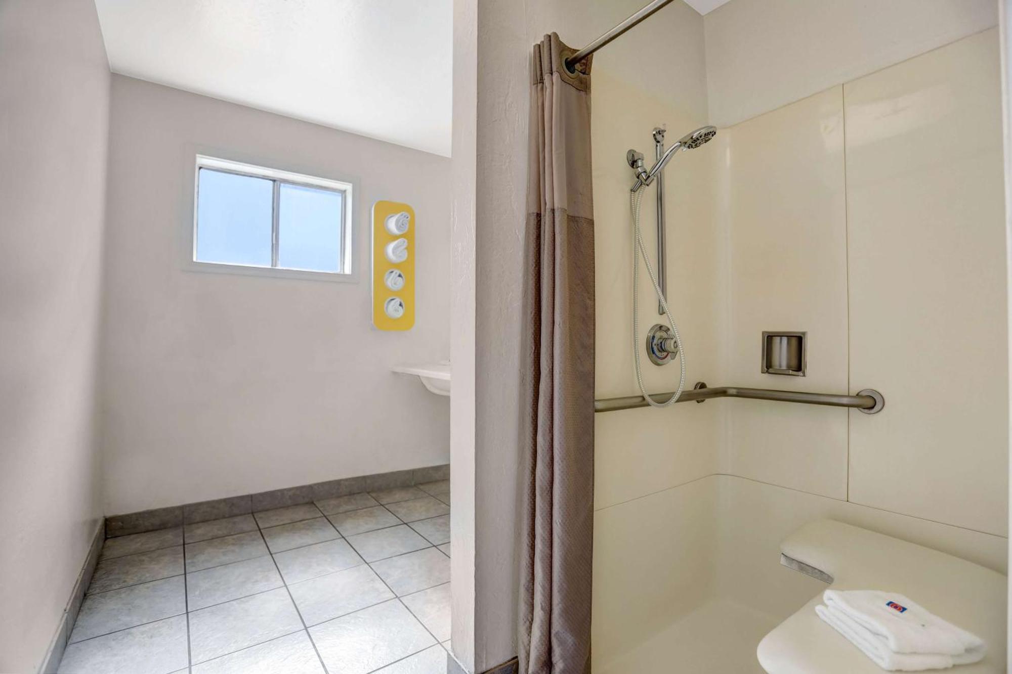 Quadruple Room Disability Access Roll Shower