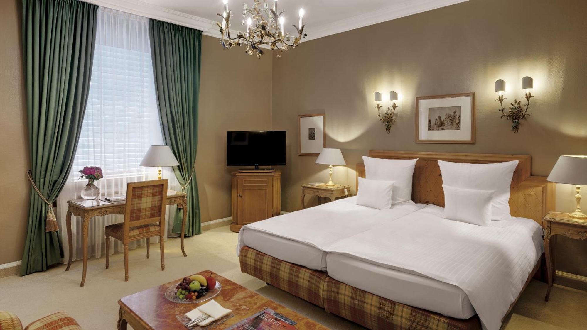 Classic Double Room
