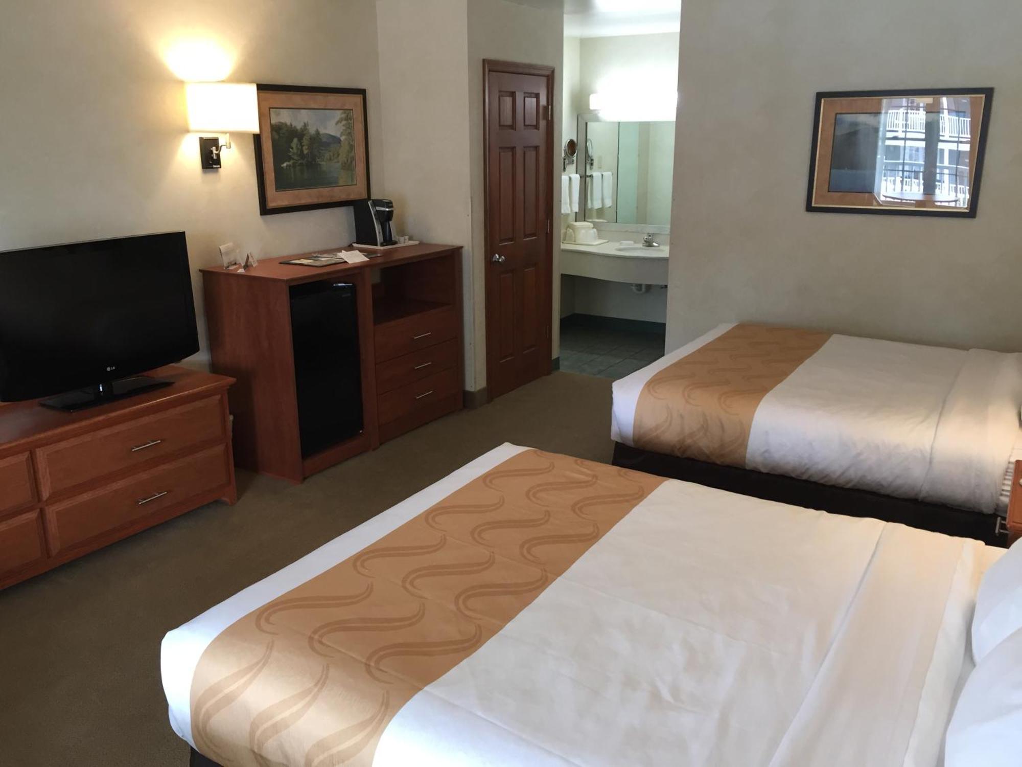 Queen Room Two Queen Beds Non-Smoking