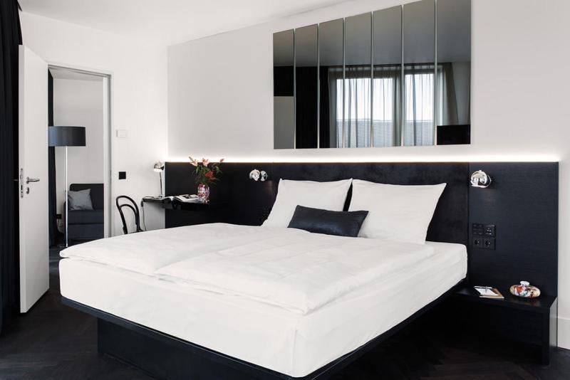 ROOMY Plus