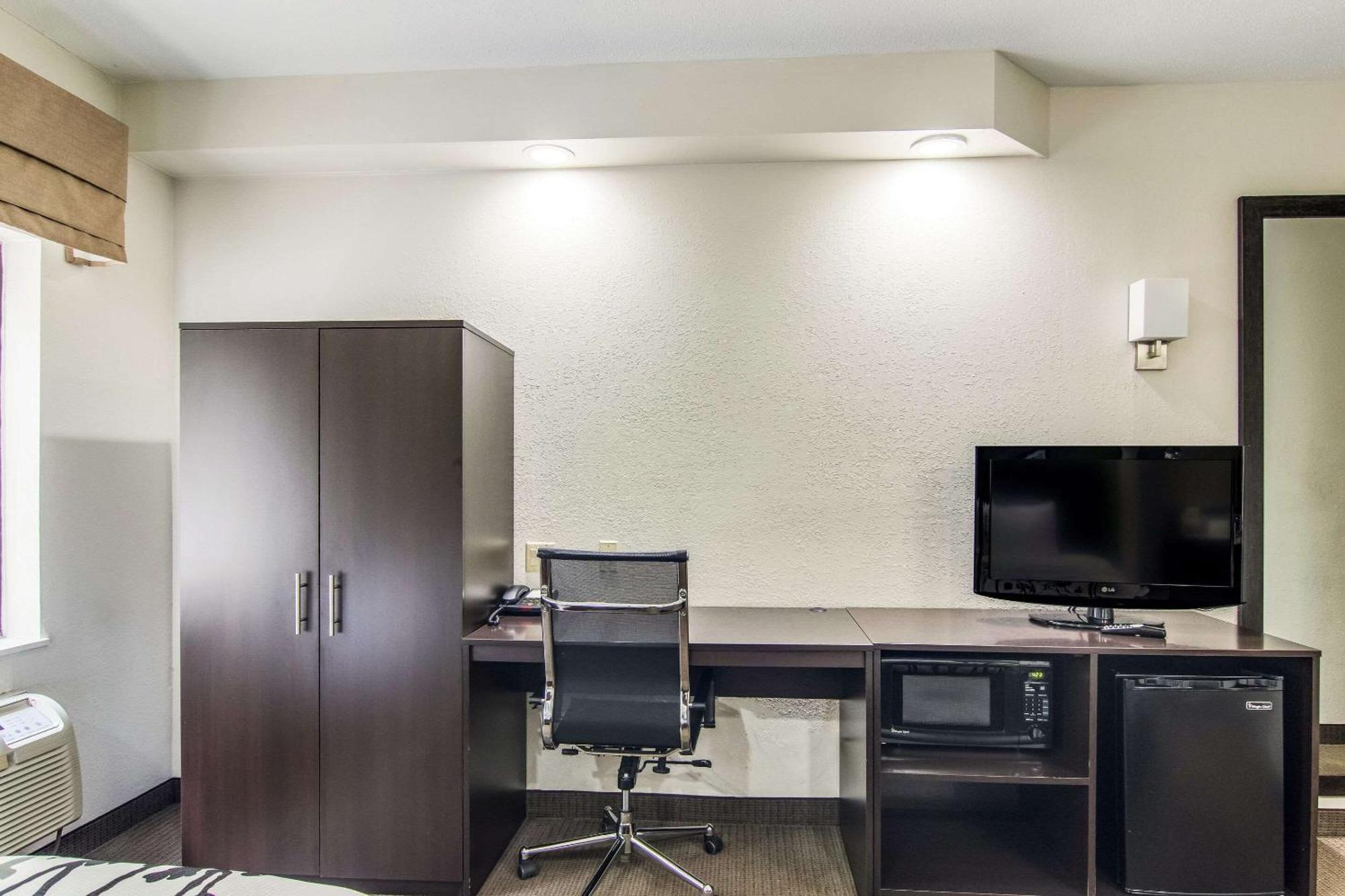 Double Room Two Double Beds Non-Smoking