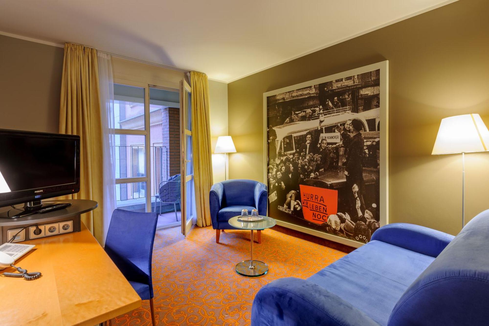Superior Suite One Double Bed One Sofa Bed