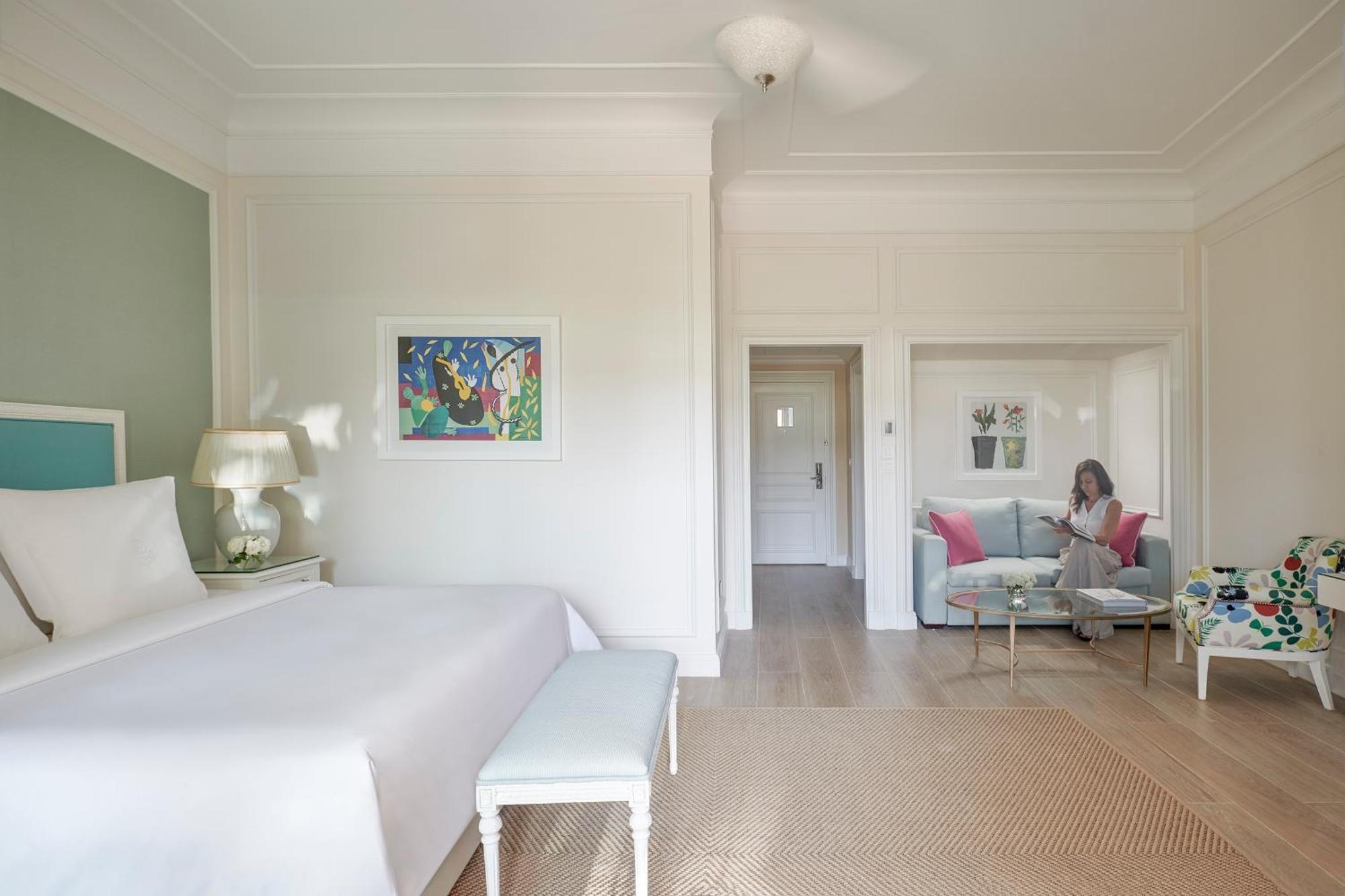 Pool Terrace Room king bed