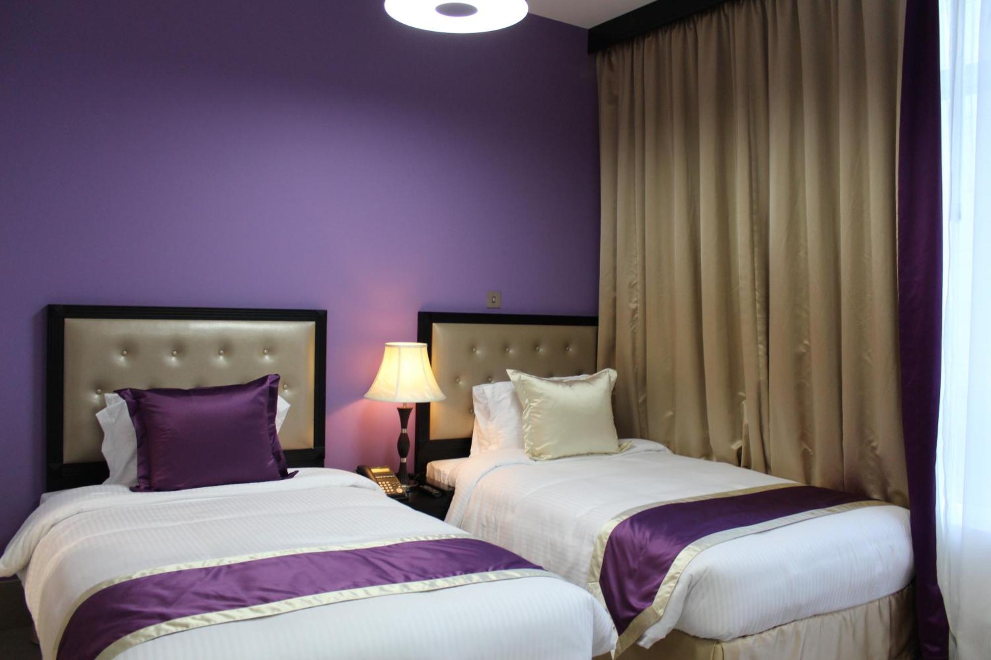 Deluxe Twin One Bedroom Apartment