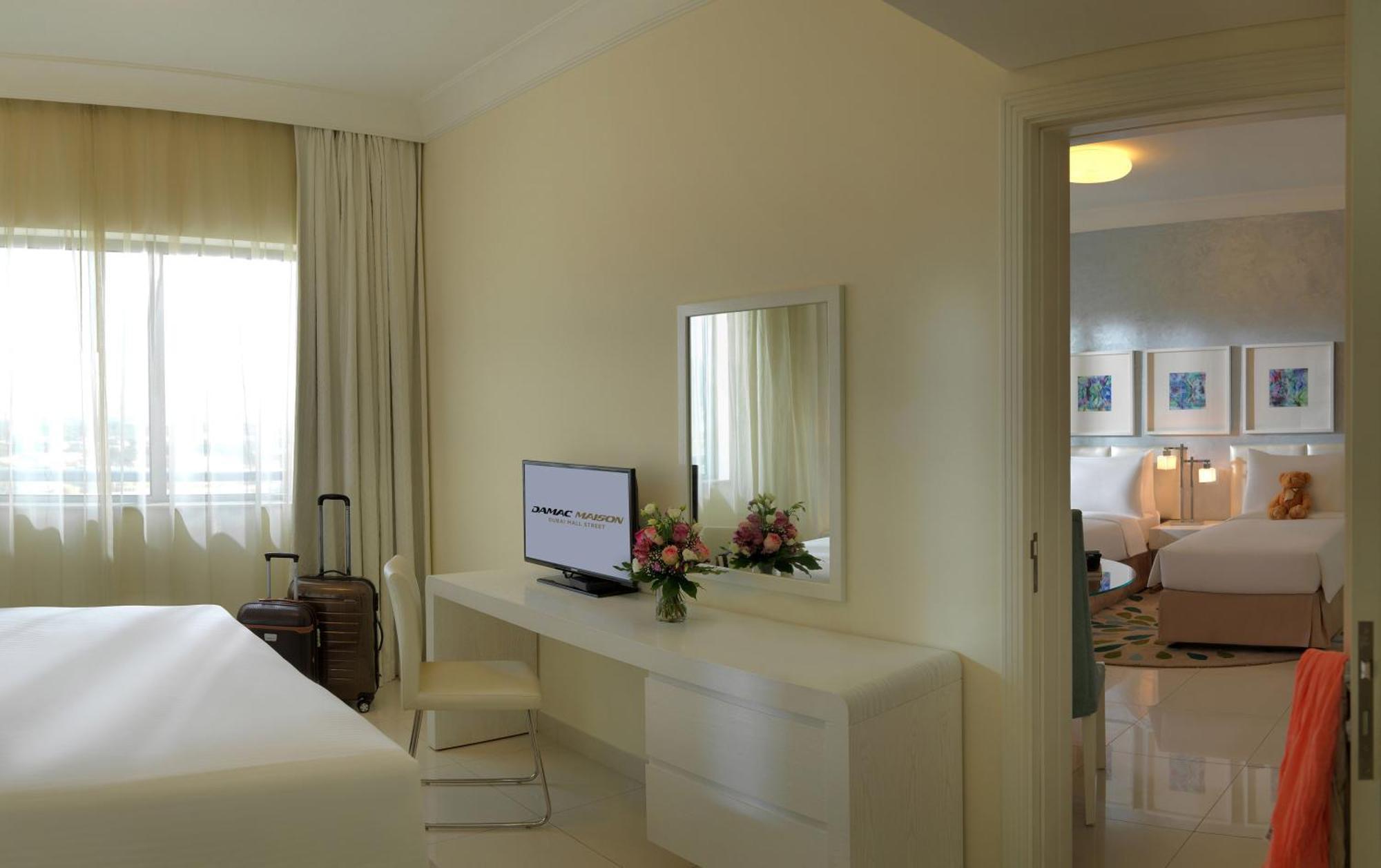 Two Bedroom City View kitchenette Private Balcony