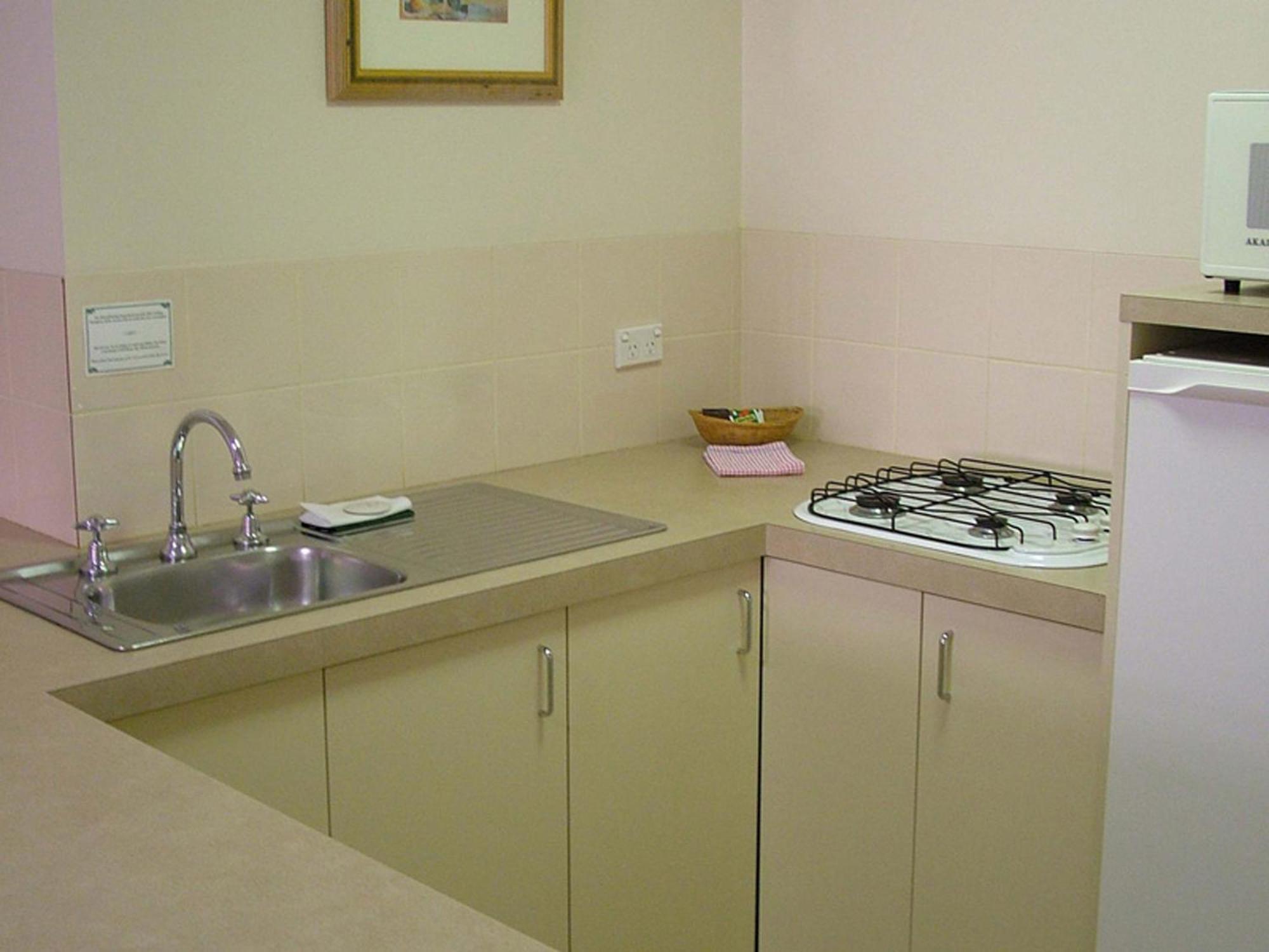 Standard Queen Studio Suite