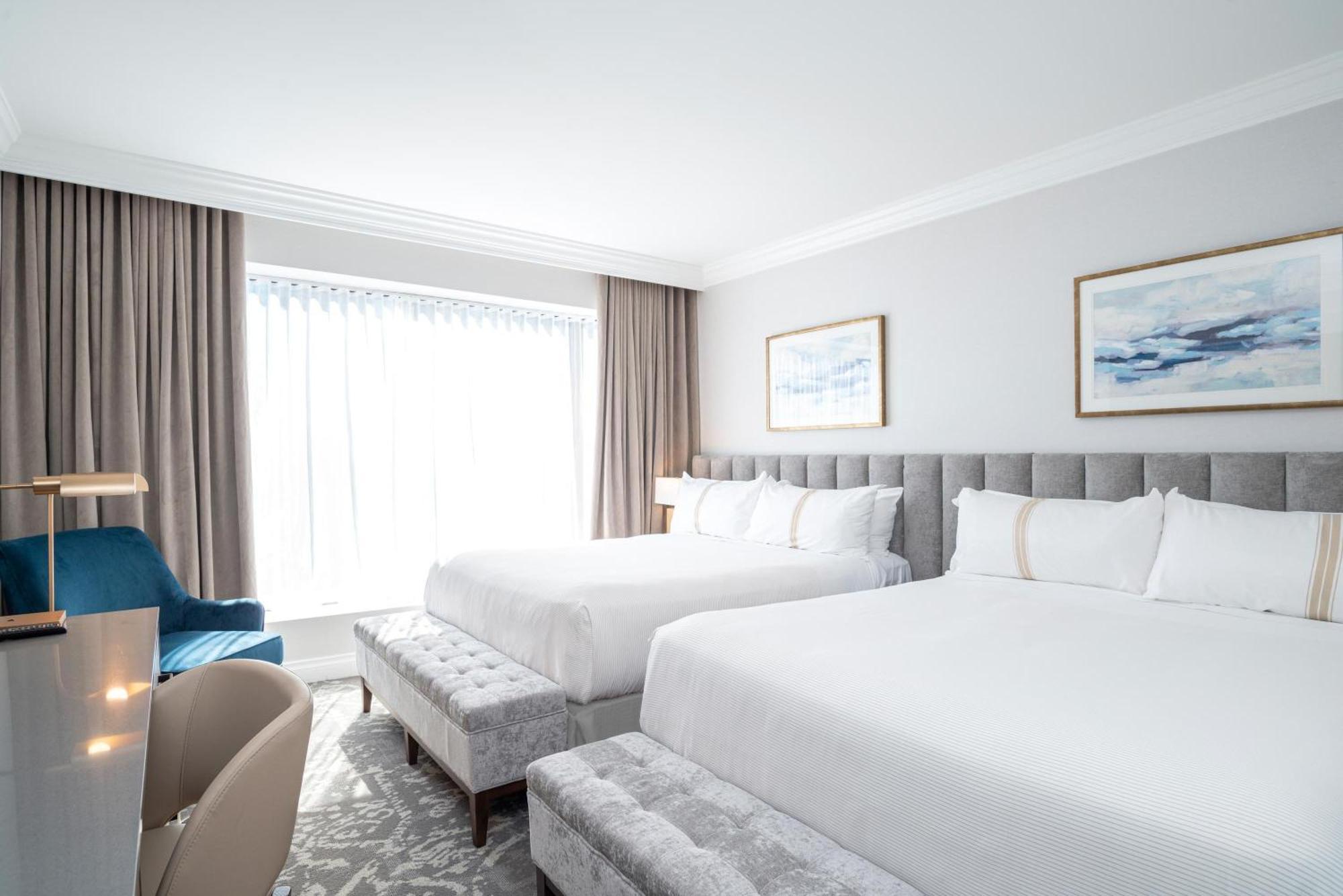 Sutton Room 2 Queen Beds