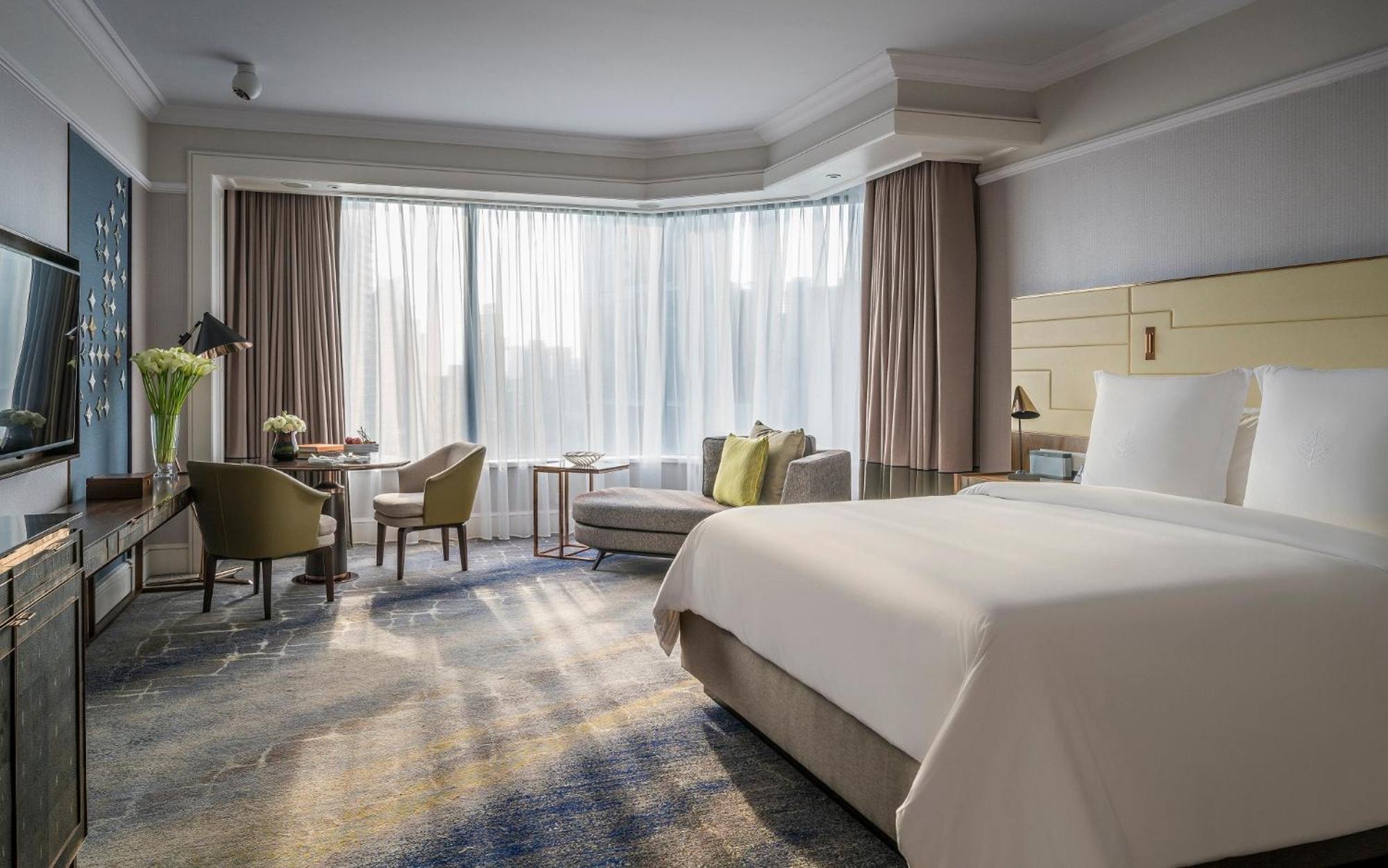 Premier King Room