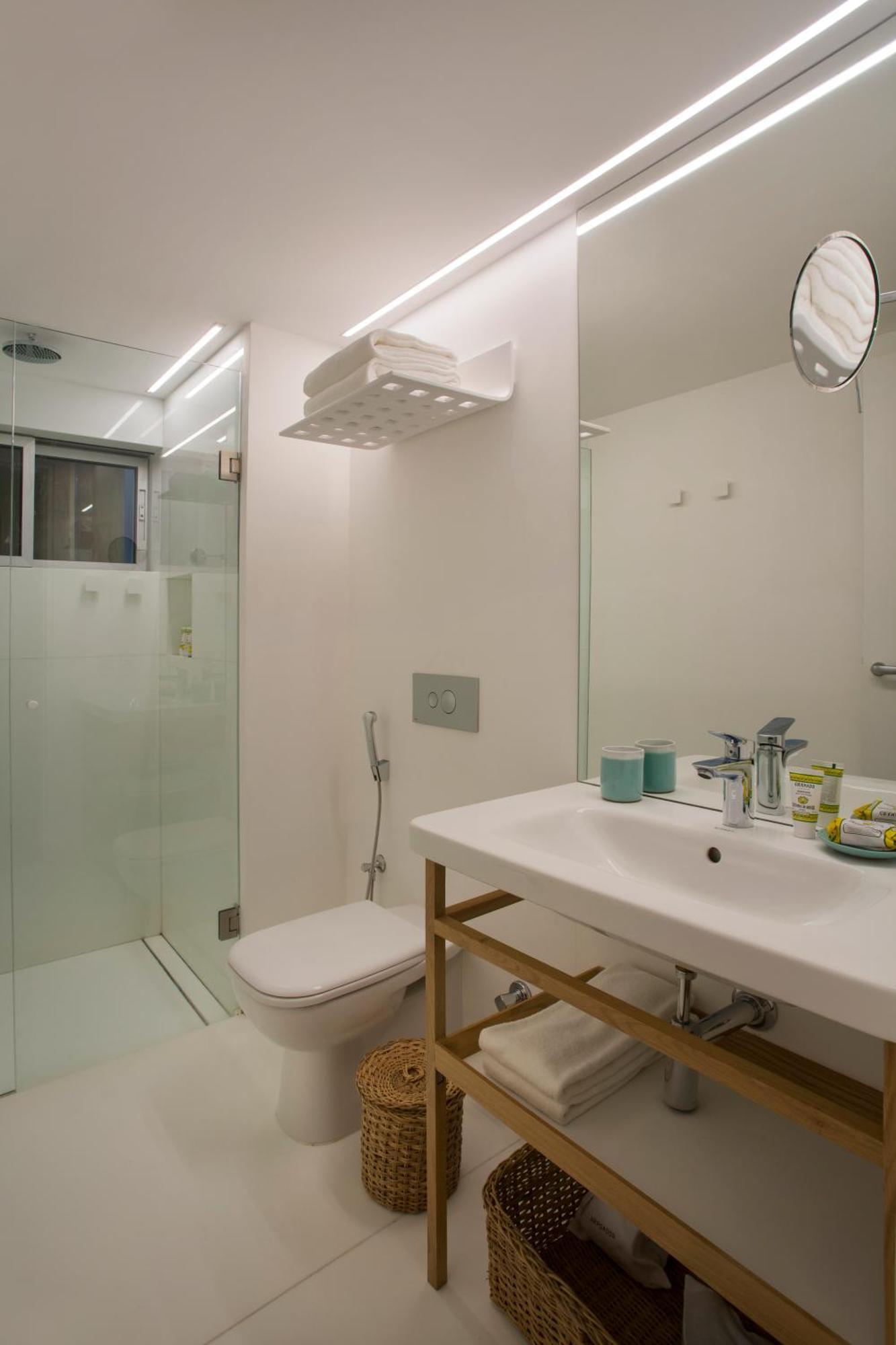 Small room internal view