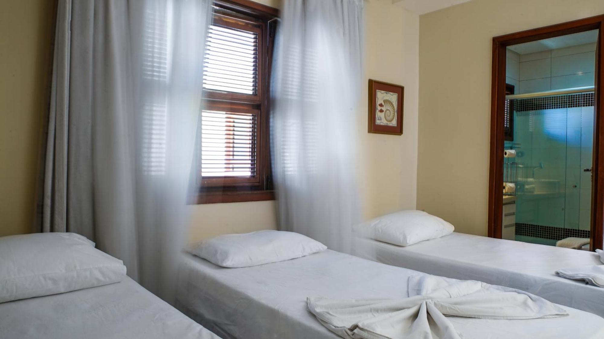 Deluxe Family Suite