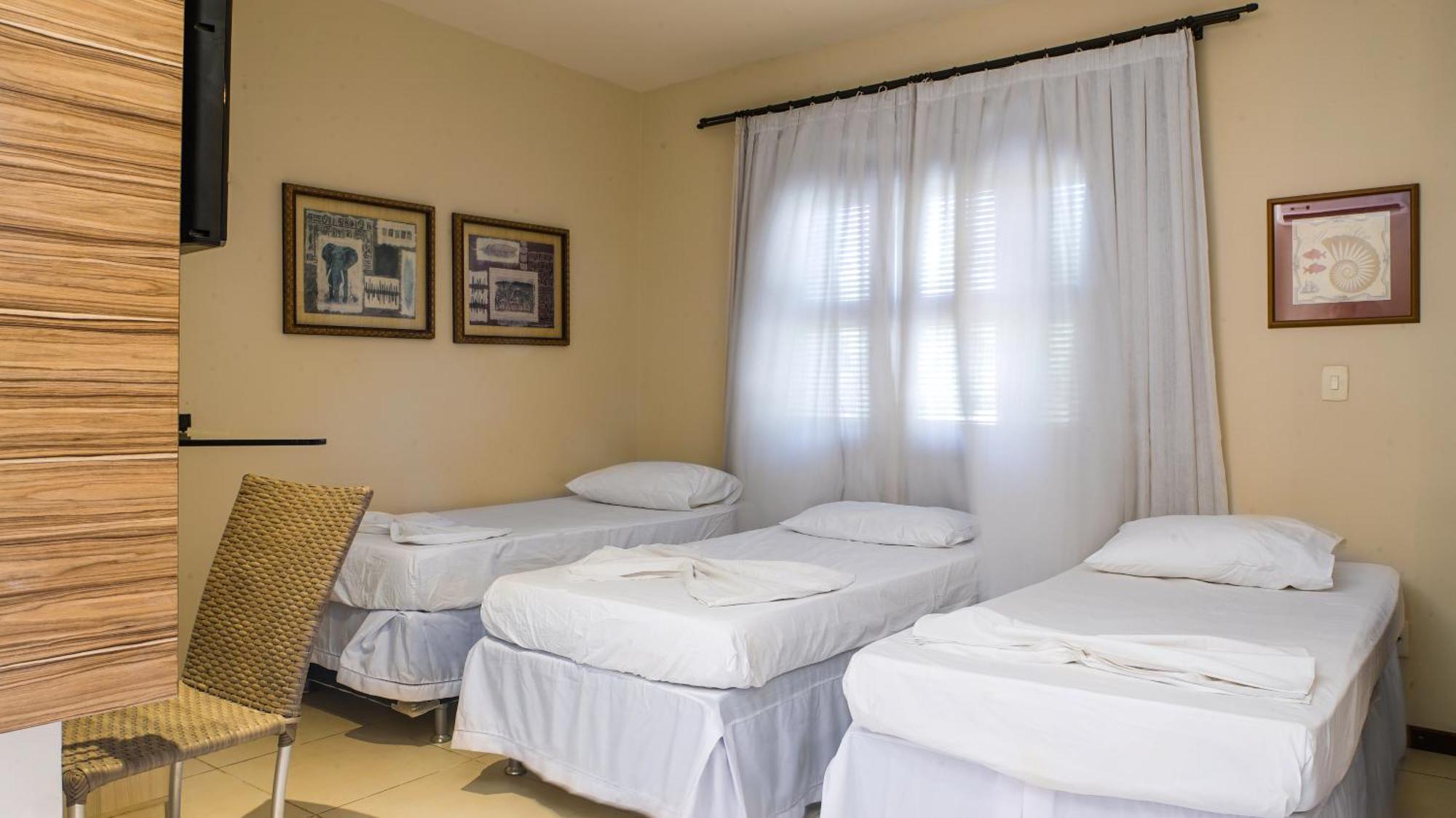 Deluxe Family Suite