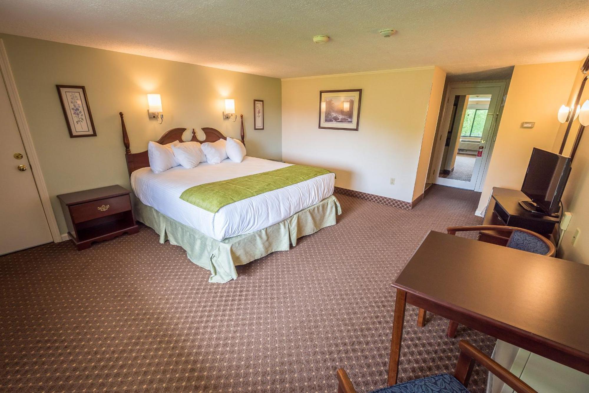 Standard King Room
