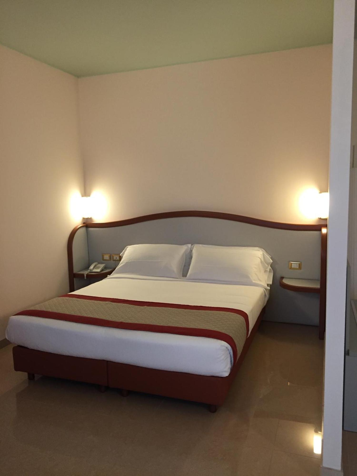 Double or Twin Room Balcony