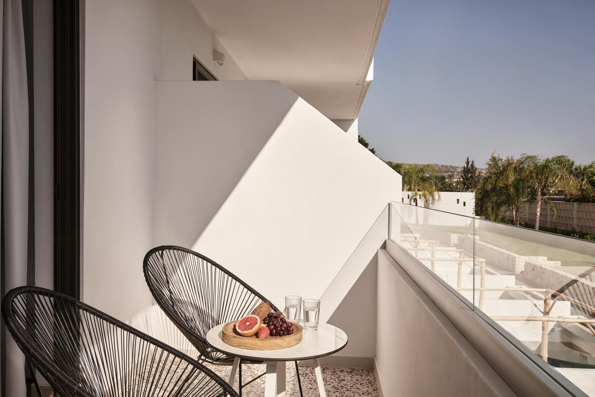 Classic Double Garden View