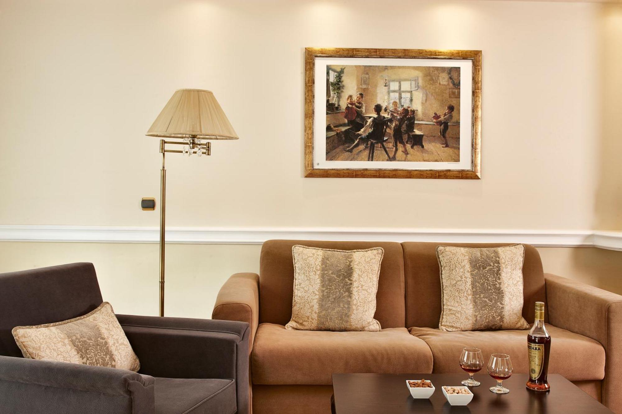 Executive Suite