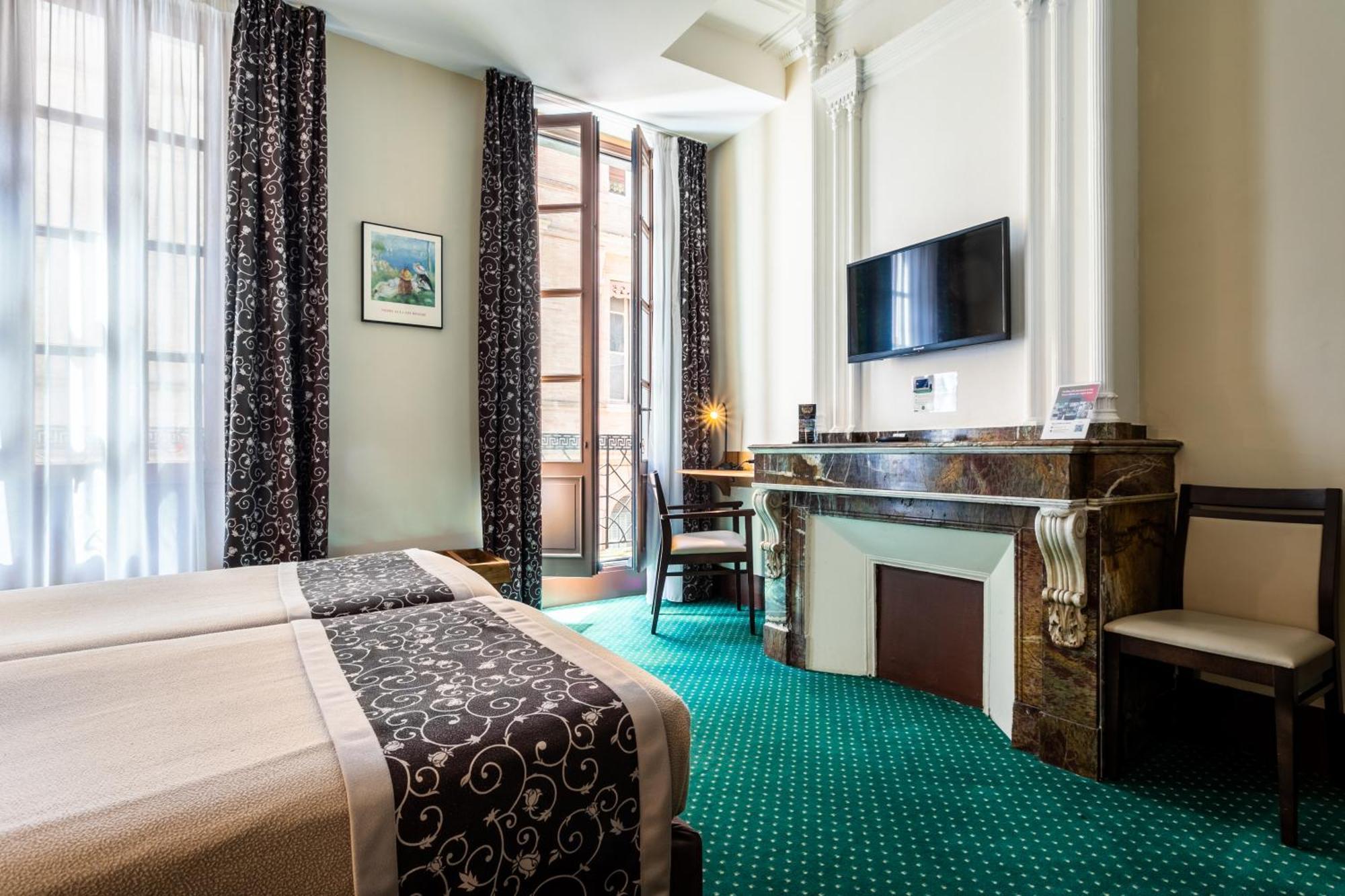 Twin Room