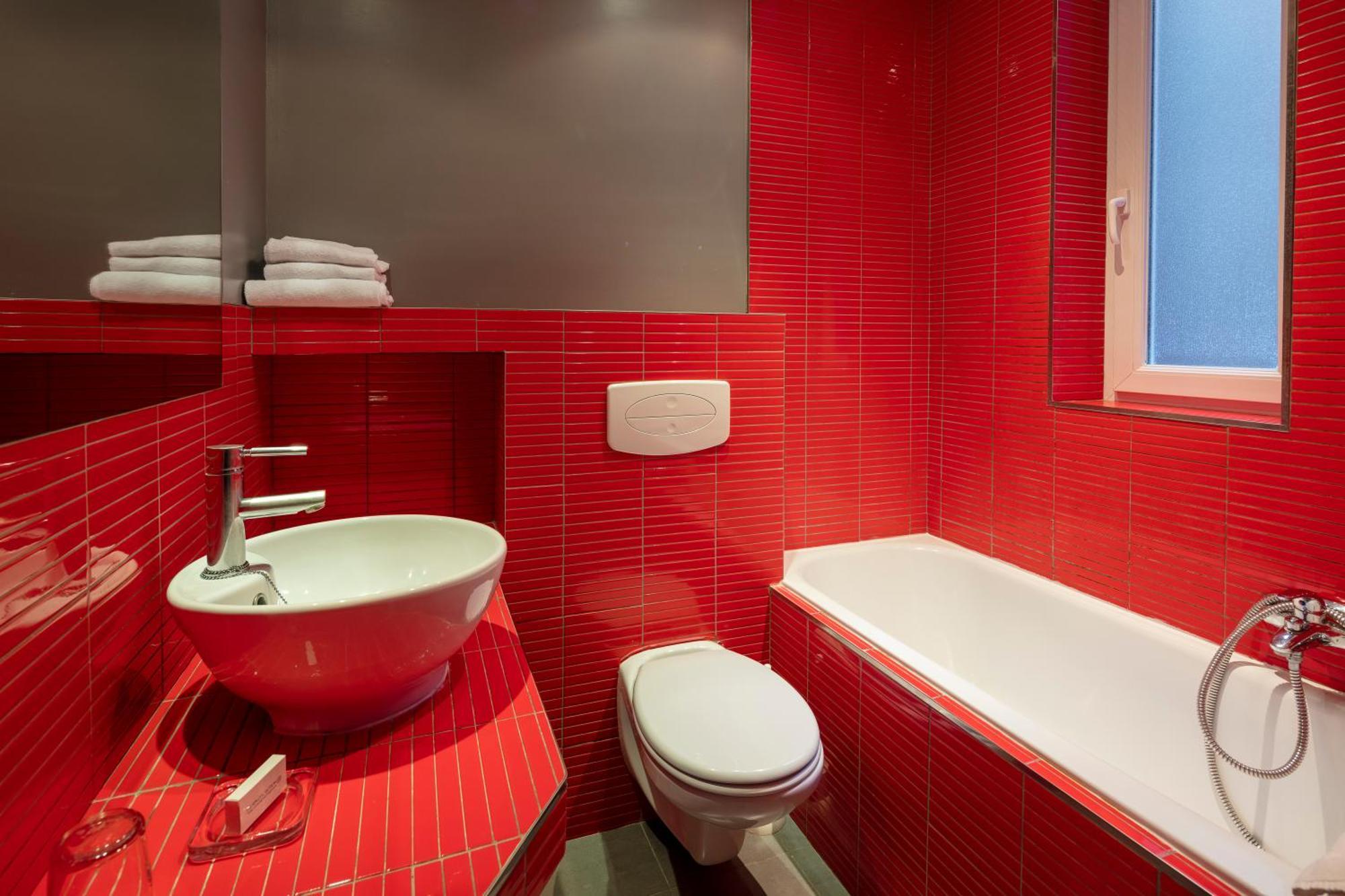 Double Room Bath