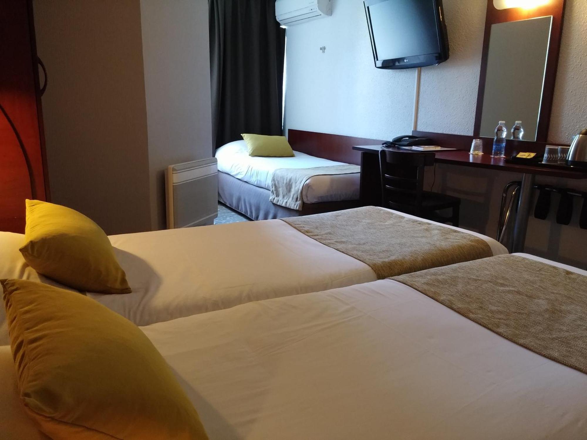 Triple Room with 3 Single Beds,1730063006:JPEG